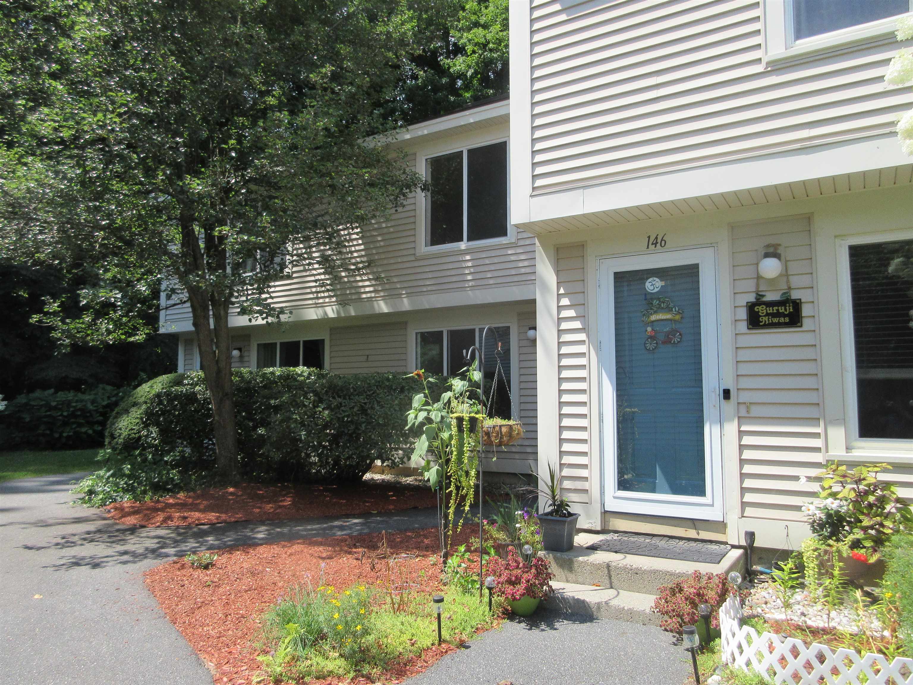 147 Morningside Commons Property Photo 41