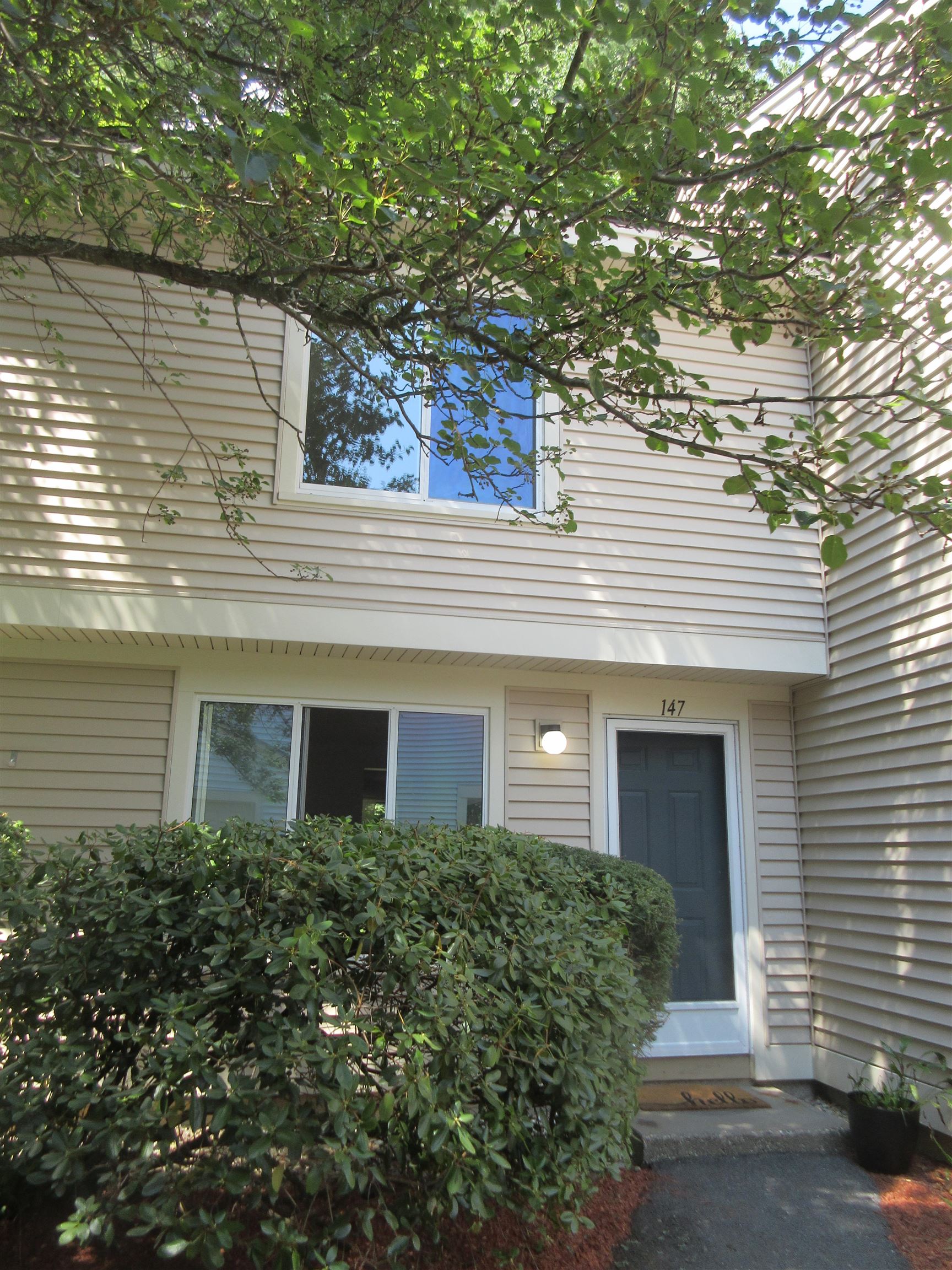 147 Morningside Commons Property Photo 50