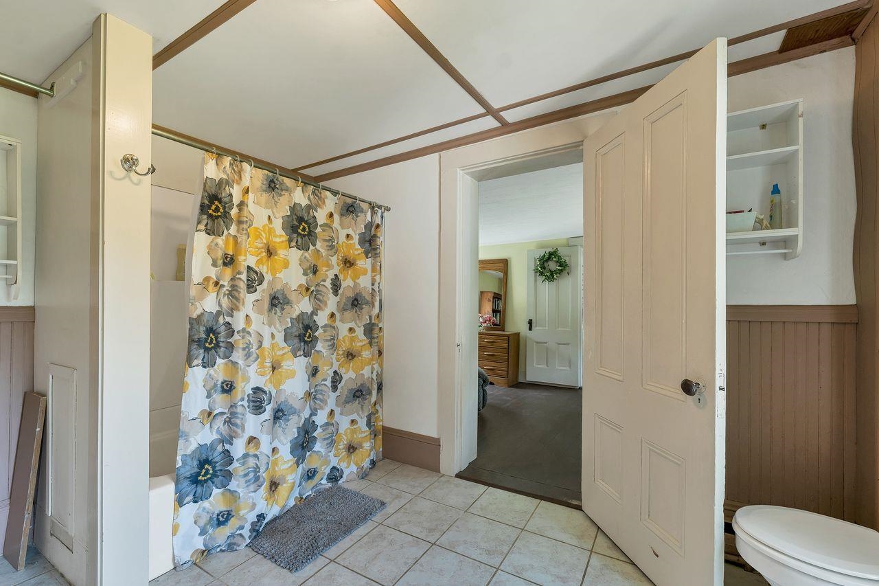 22 East Madison Road Property Photo 38