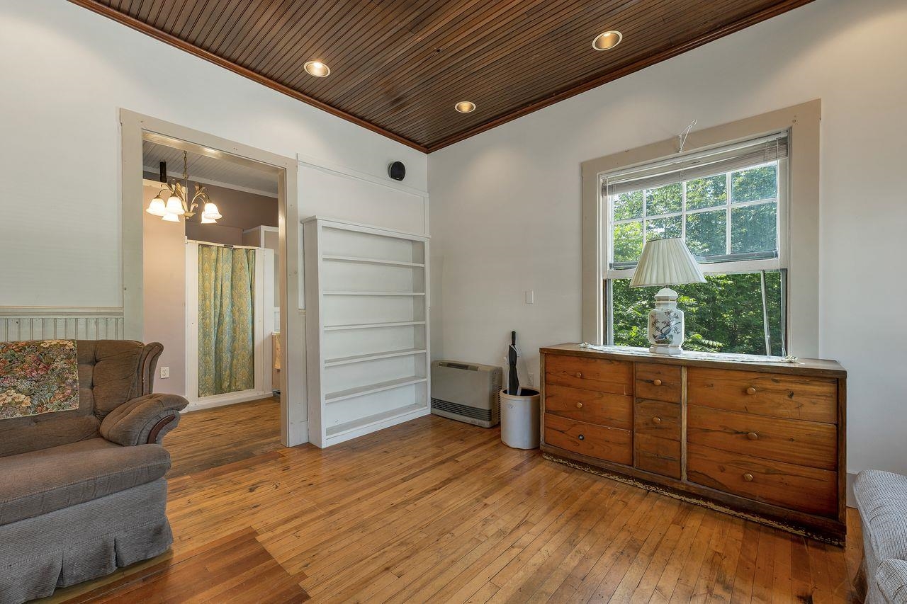 22 East Madison Road Property Photo 49