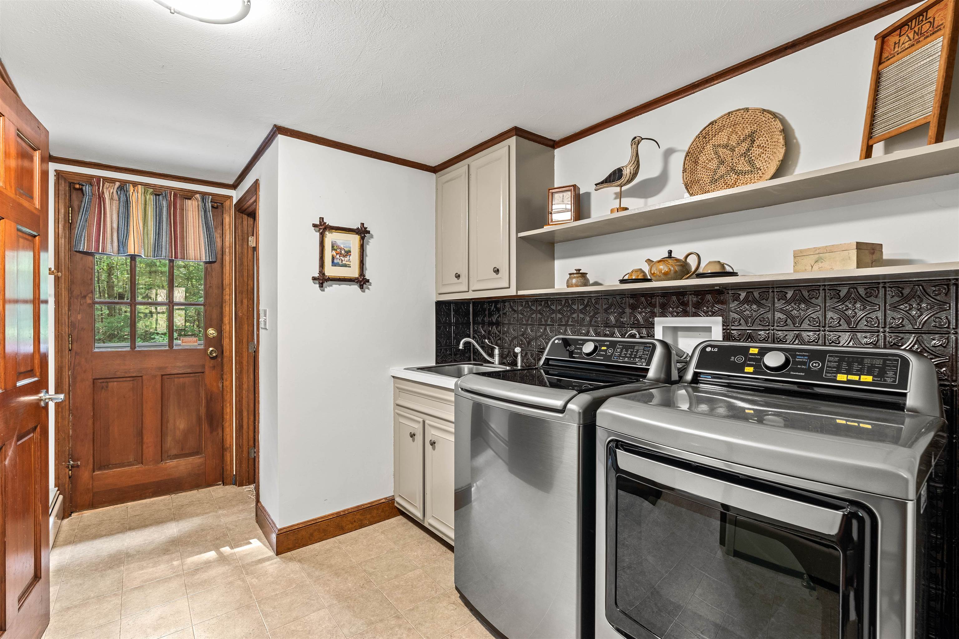 17 Ravine Road Property Photo 6