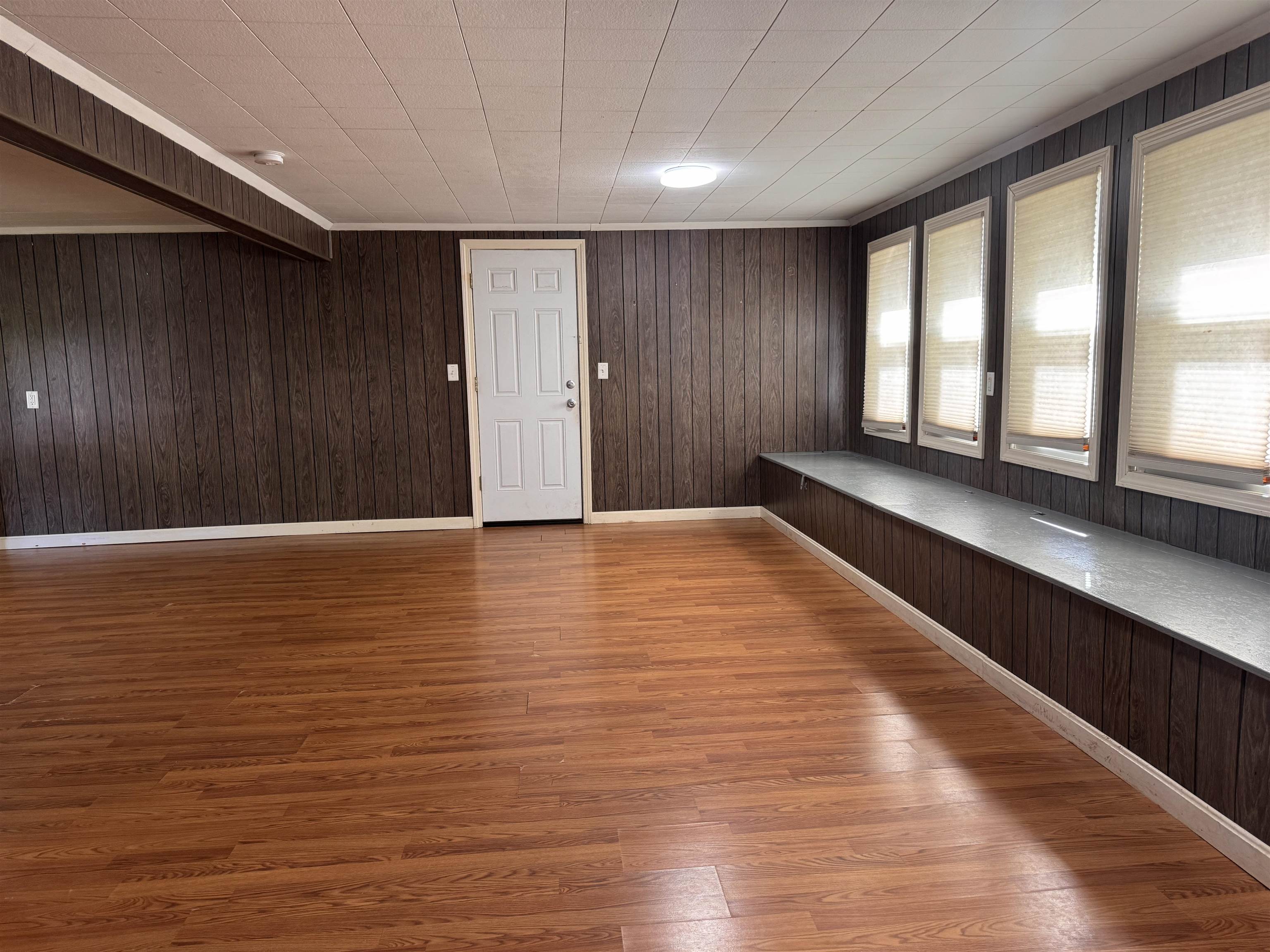 1 Fortune Street Property Photo 10