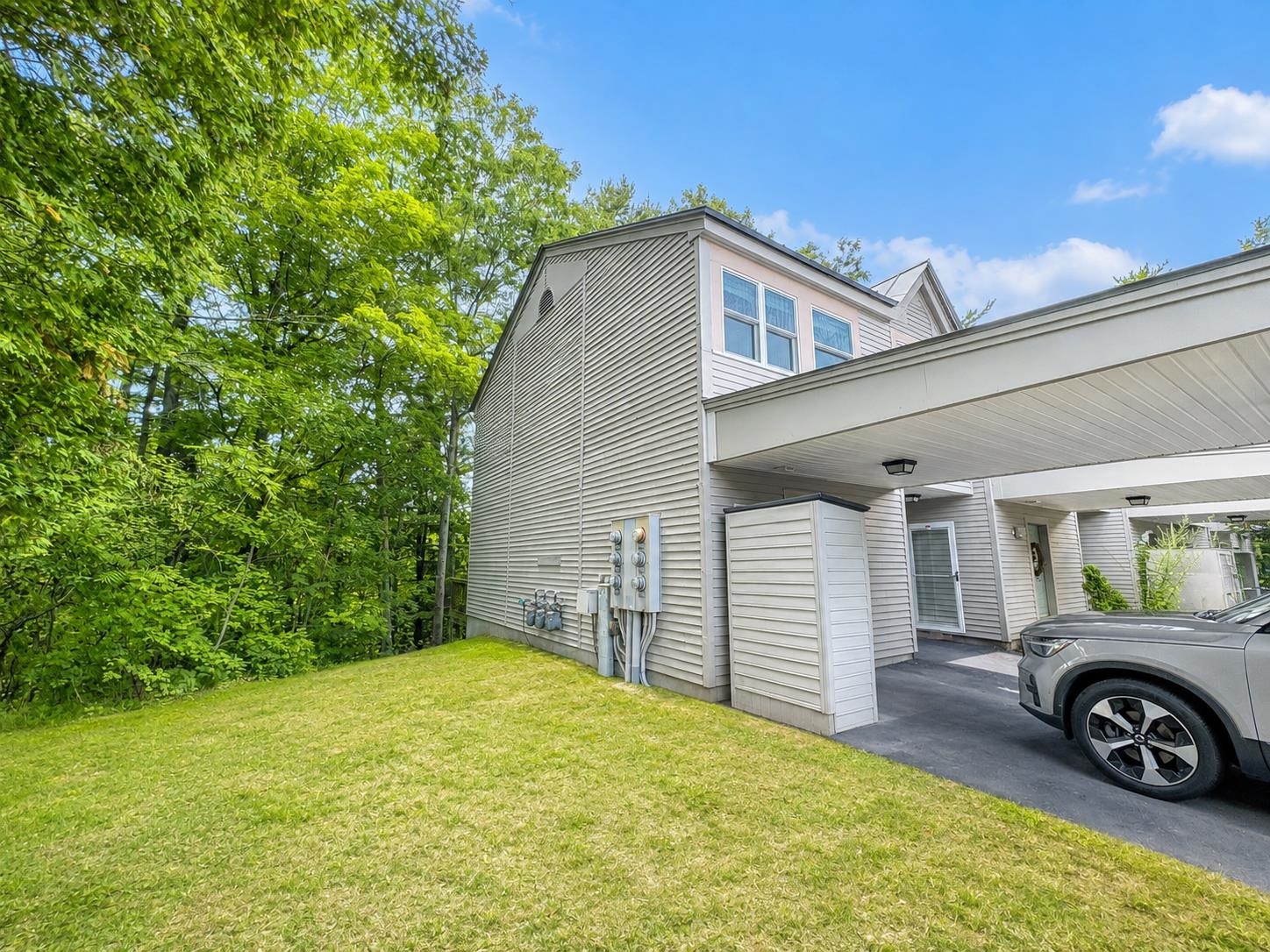 40 Wolf Road Property Photo 2