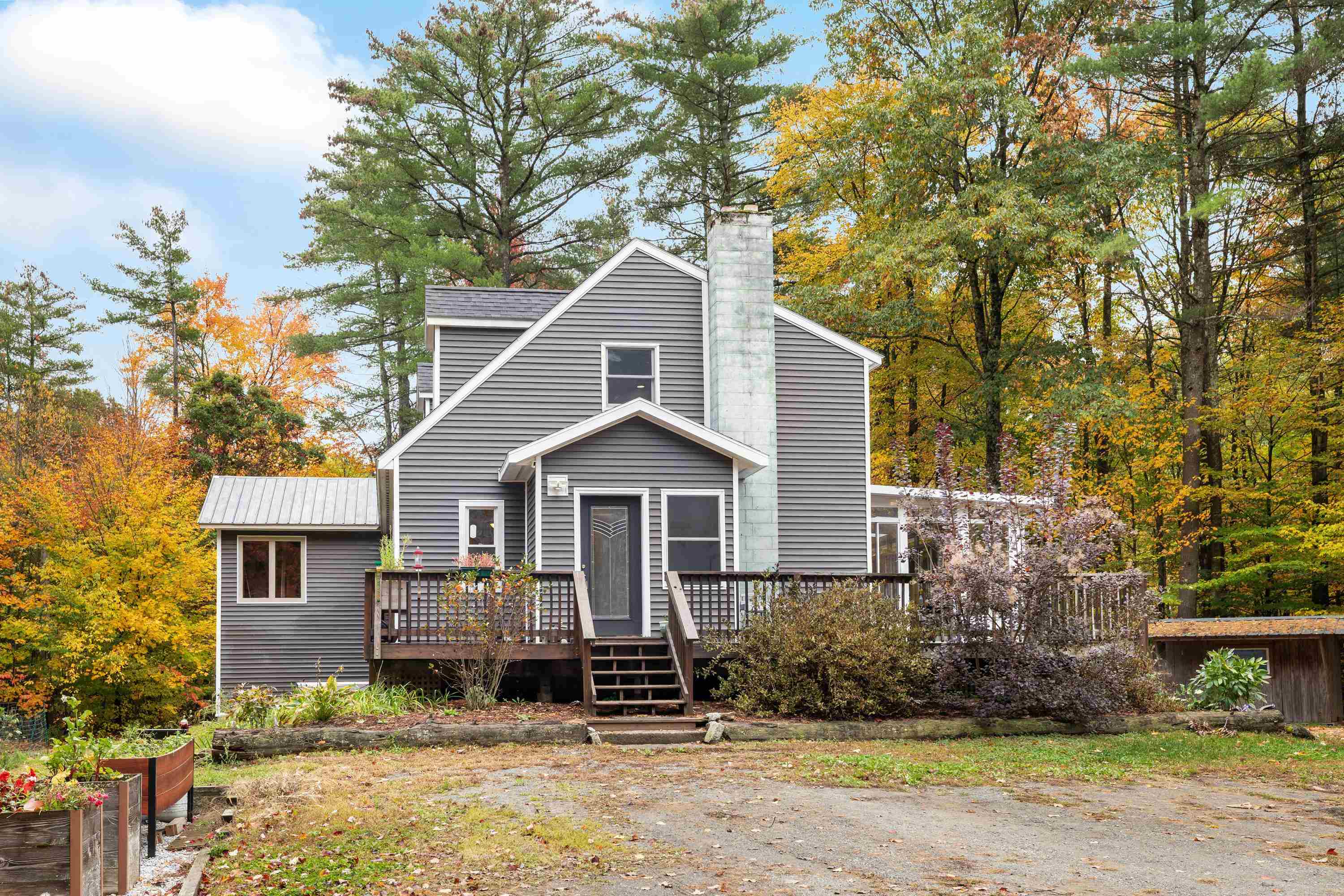 3934 Highbridge Road Property Photo 2