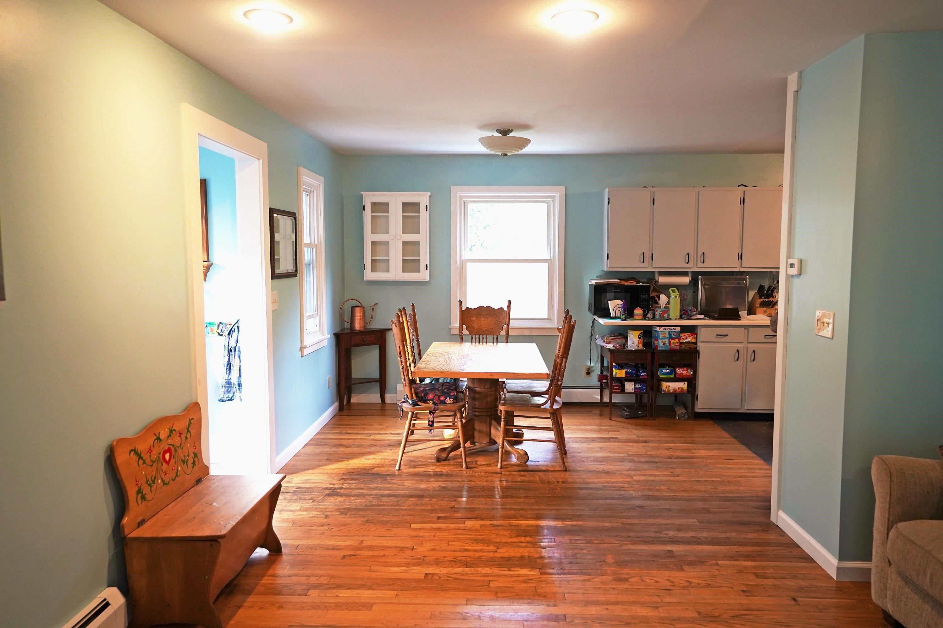 3934 Highbridge Road Property Photo 6