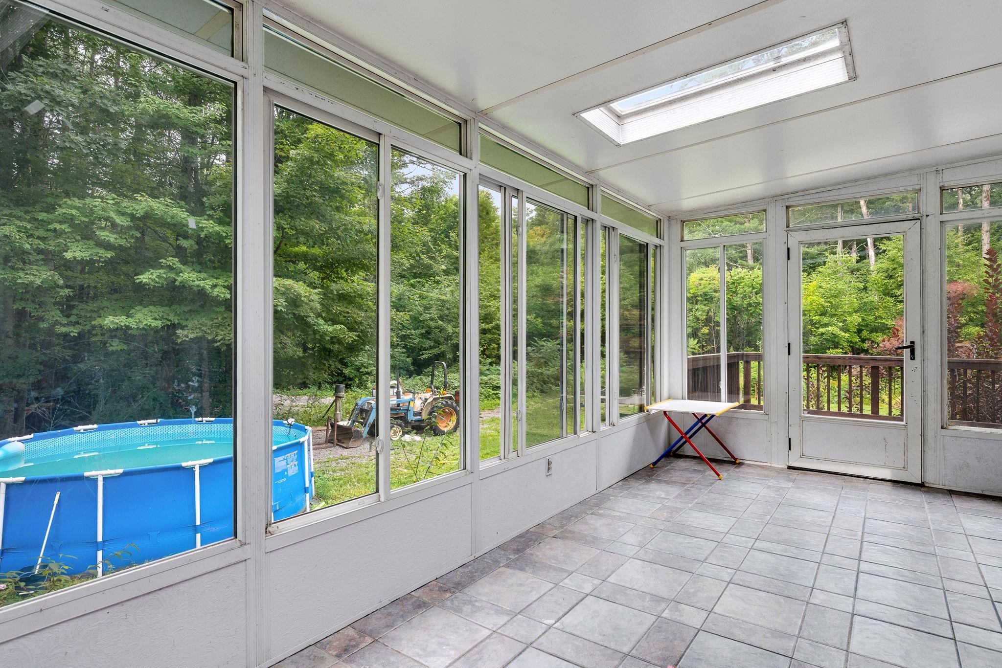 3934 Highbridge Road Property Photo 18