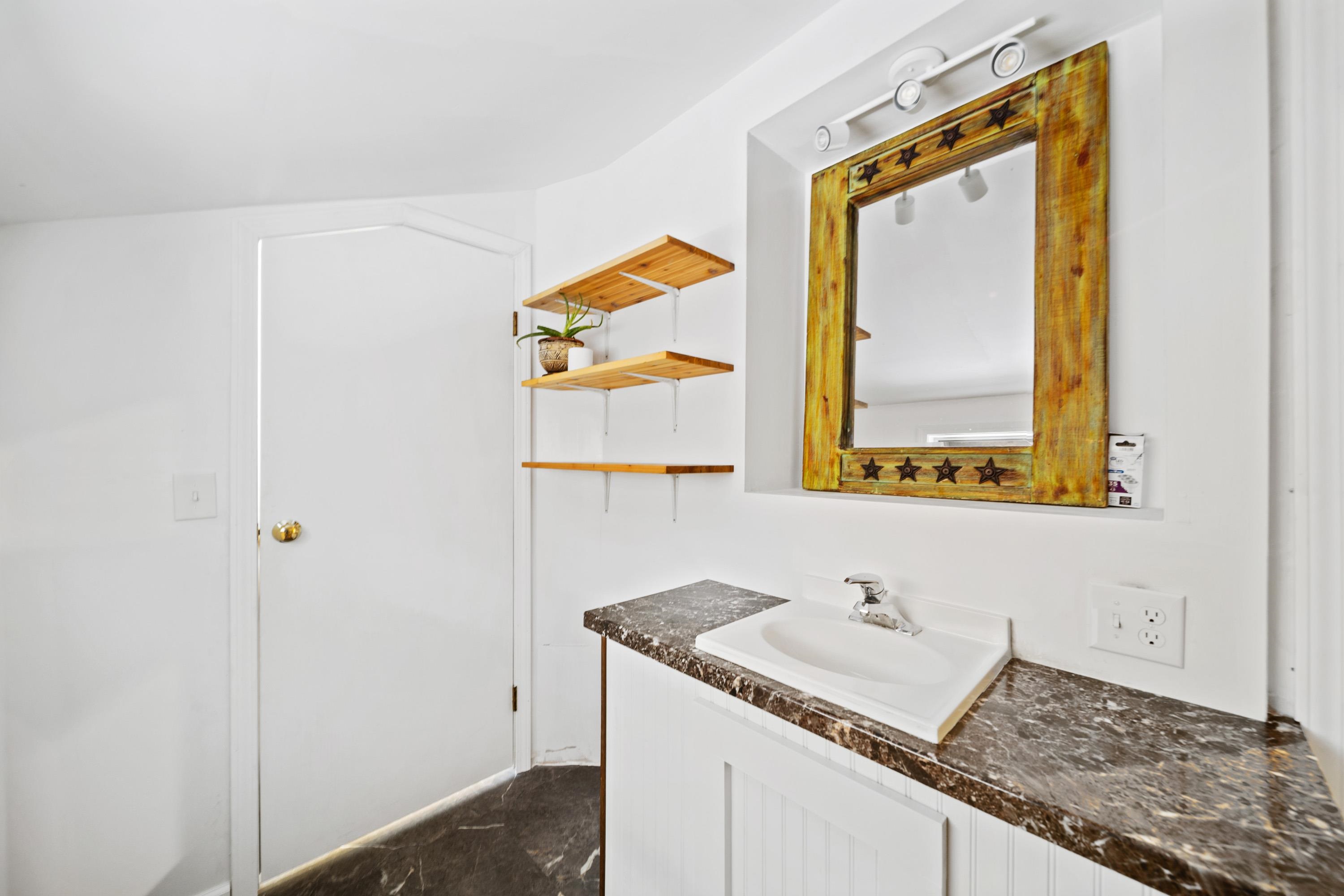 3934 Highbridge Road Property Photo 26