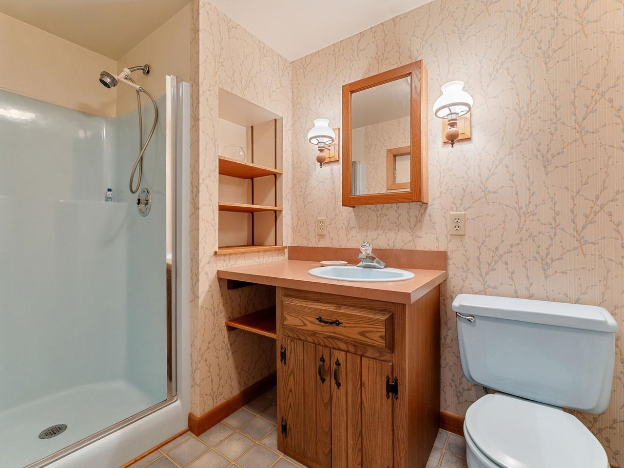 2770 Button Bay Road Property Photo 55