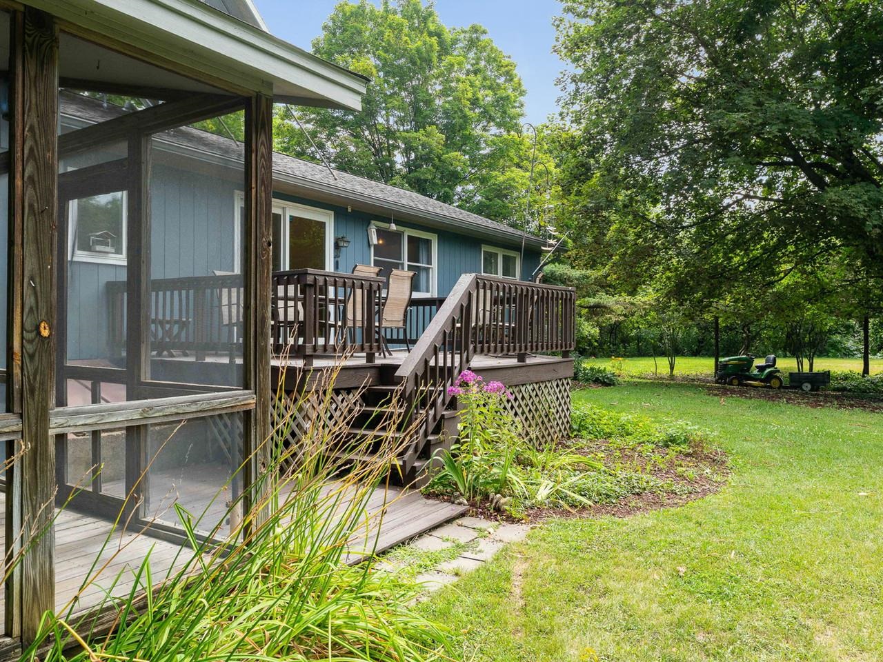 2770 Button Bay Road Property Photo 58