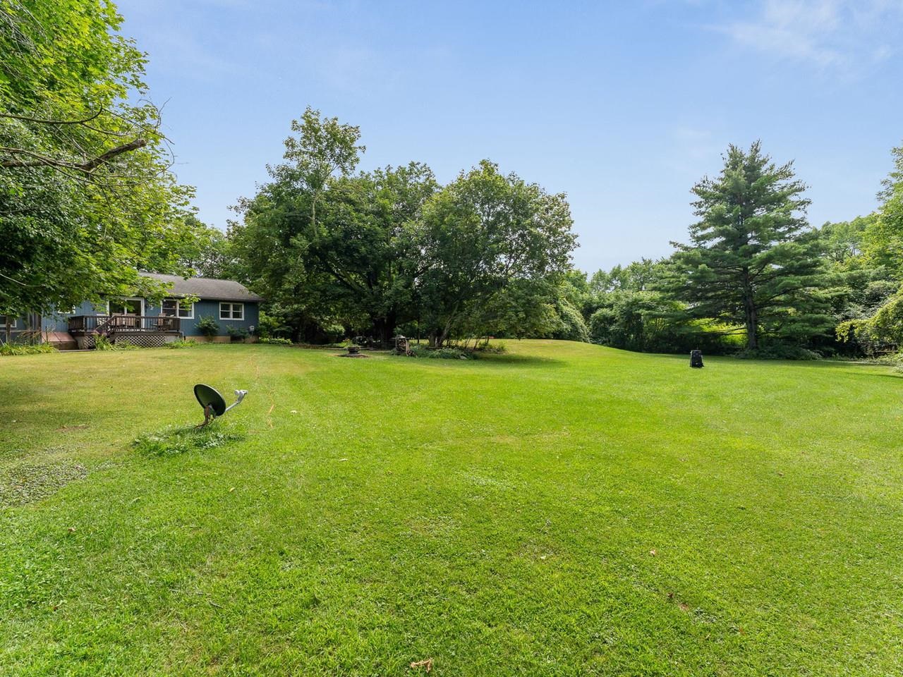 2770 Button Bay Road Property Photo 59