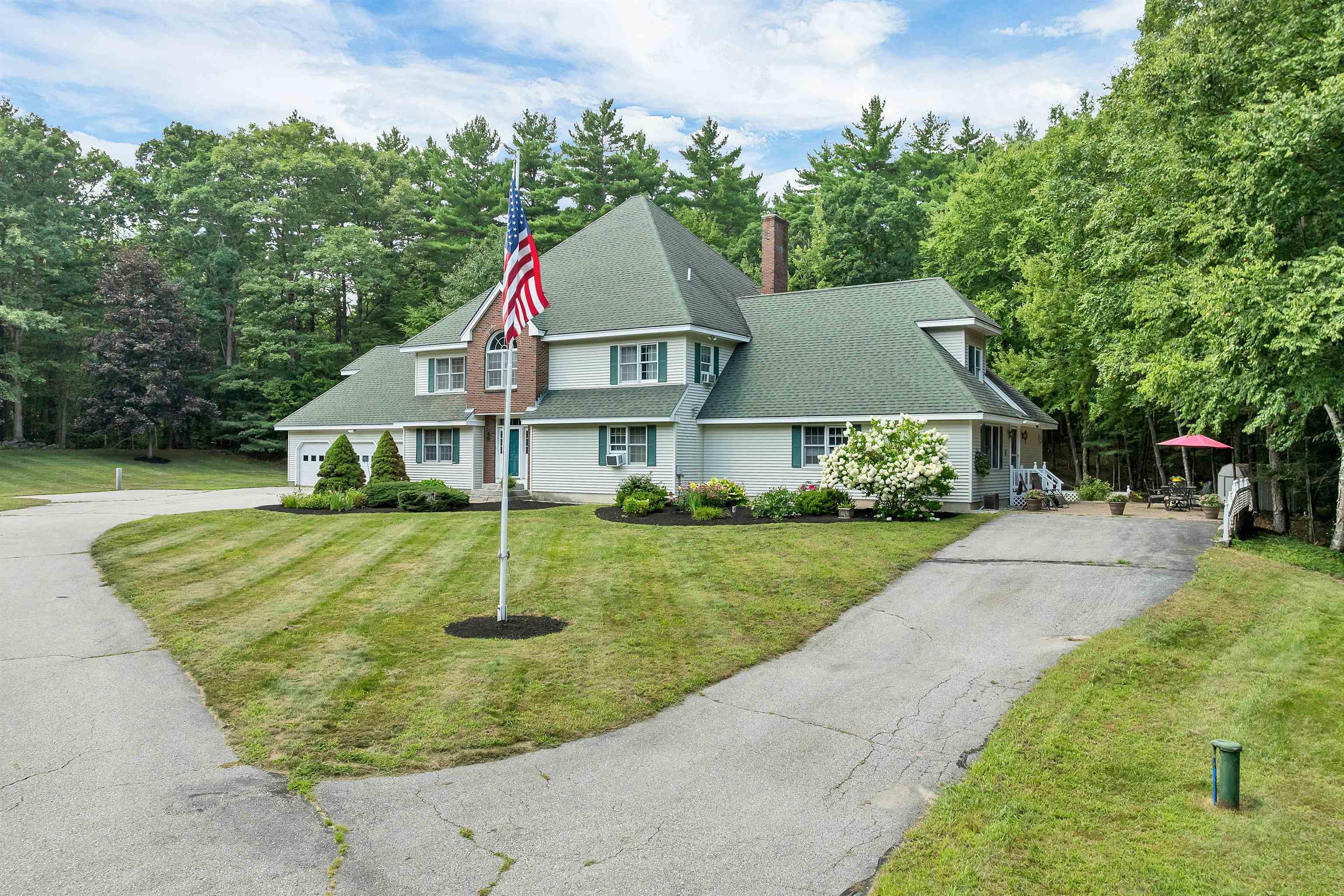 8 Wilson Meadow Road Property Photo 3