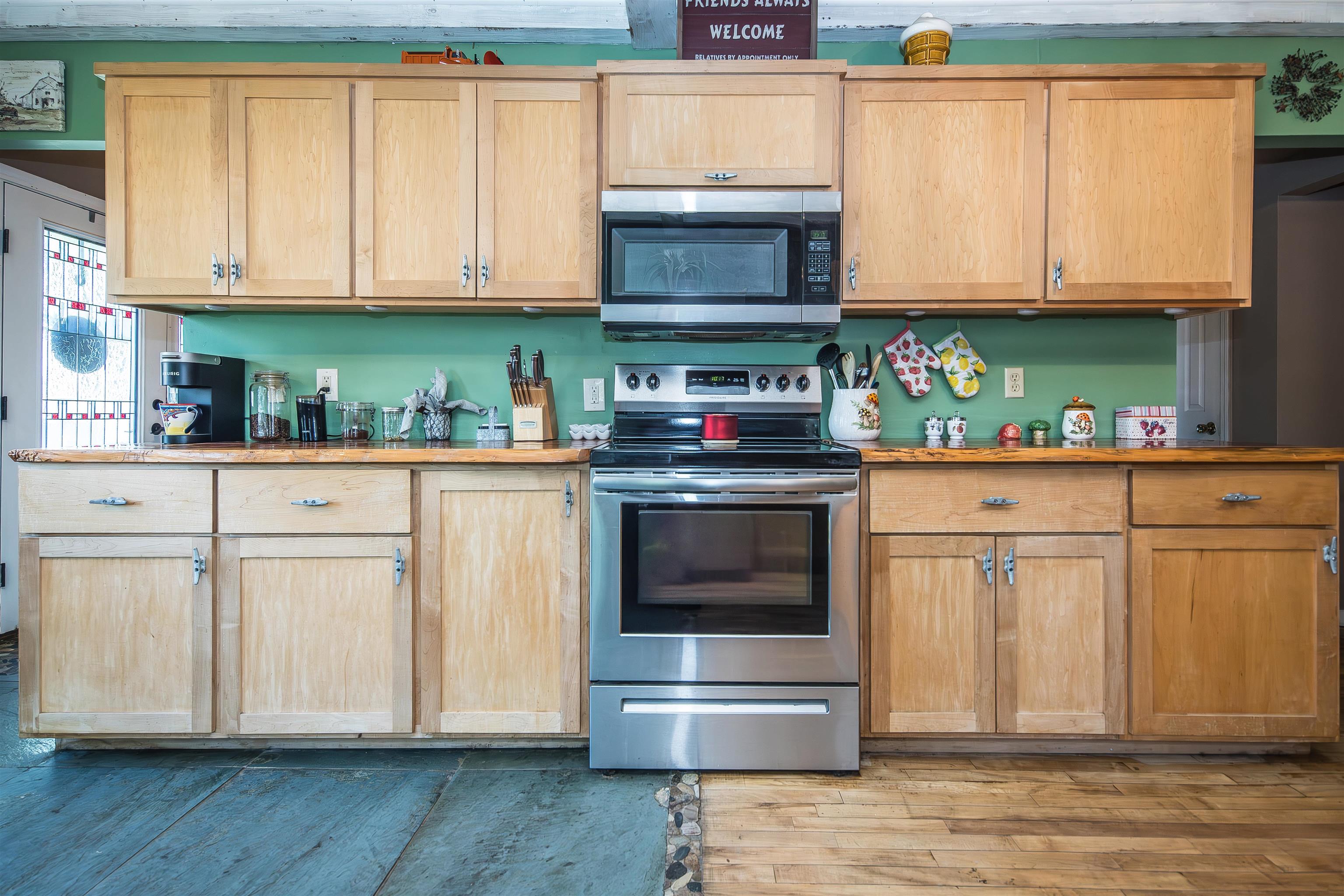 2940 Rte 30 North Property Photo 12
