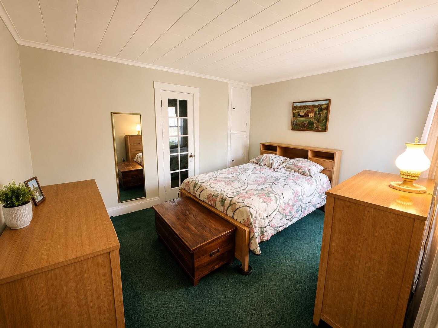 87 Pine Street Property Photo 15