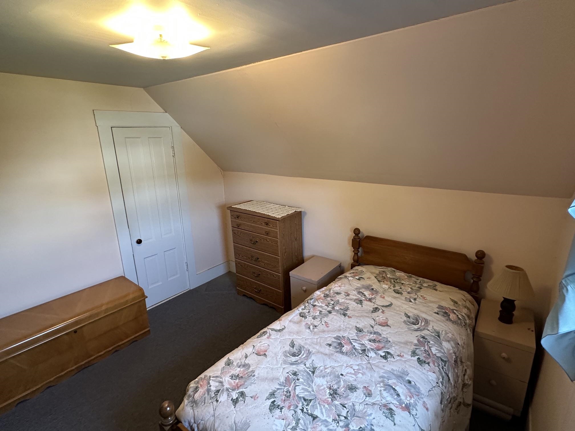 87 Pine Street Property Photo 22