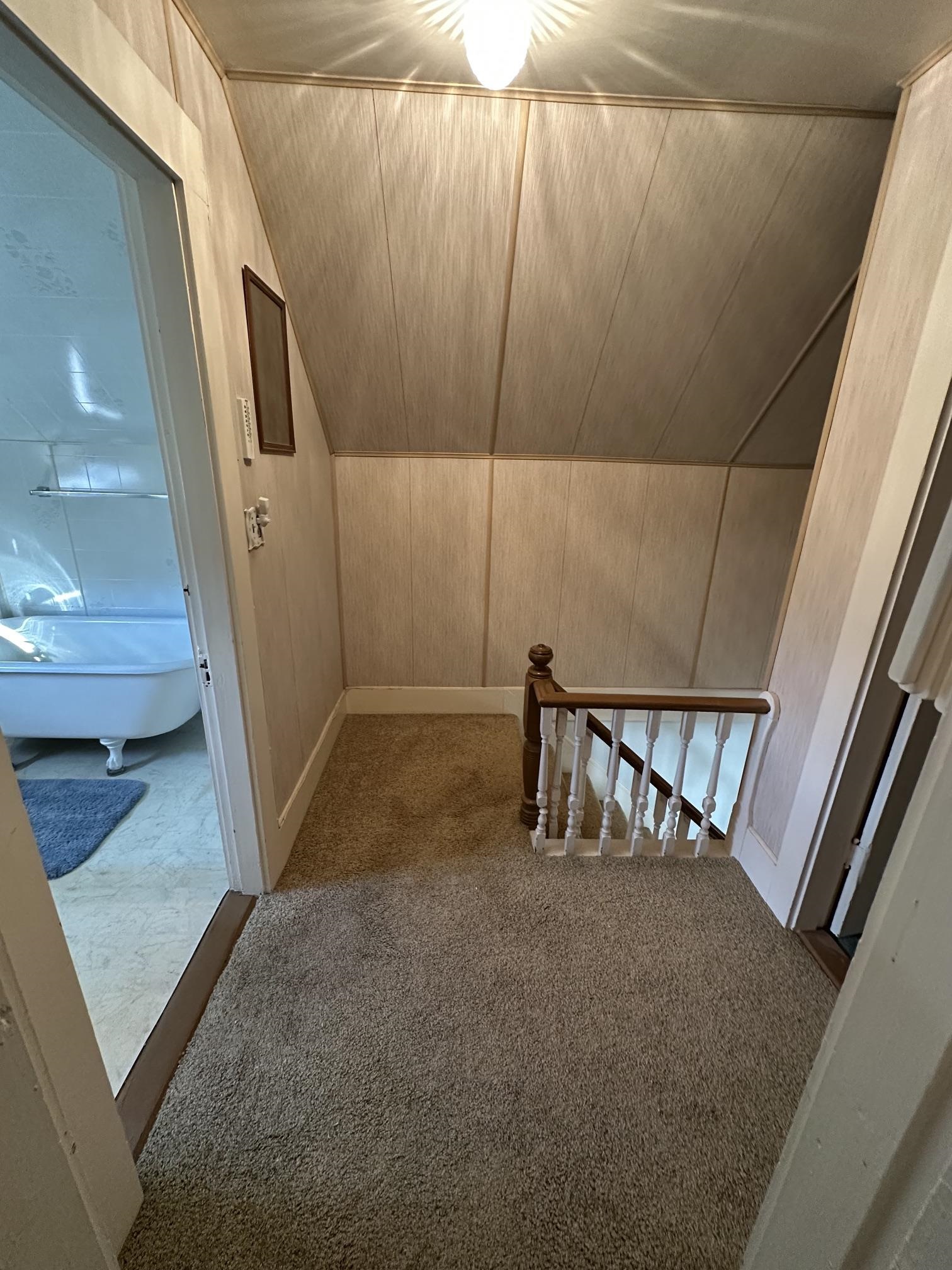 87 Pine Street Property Photo 24