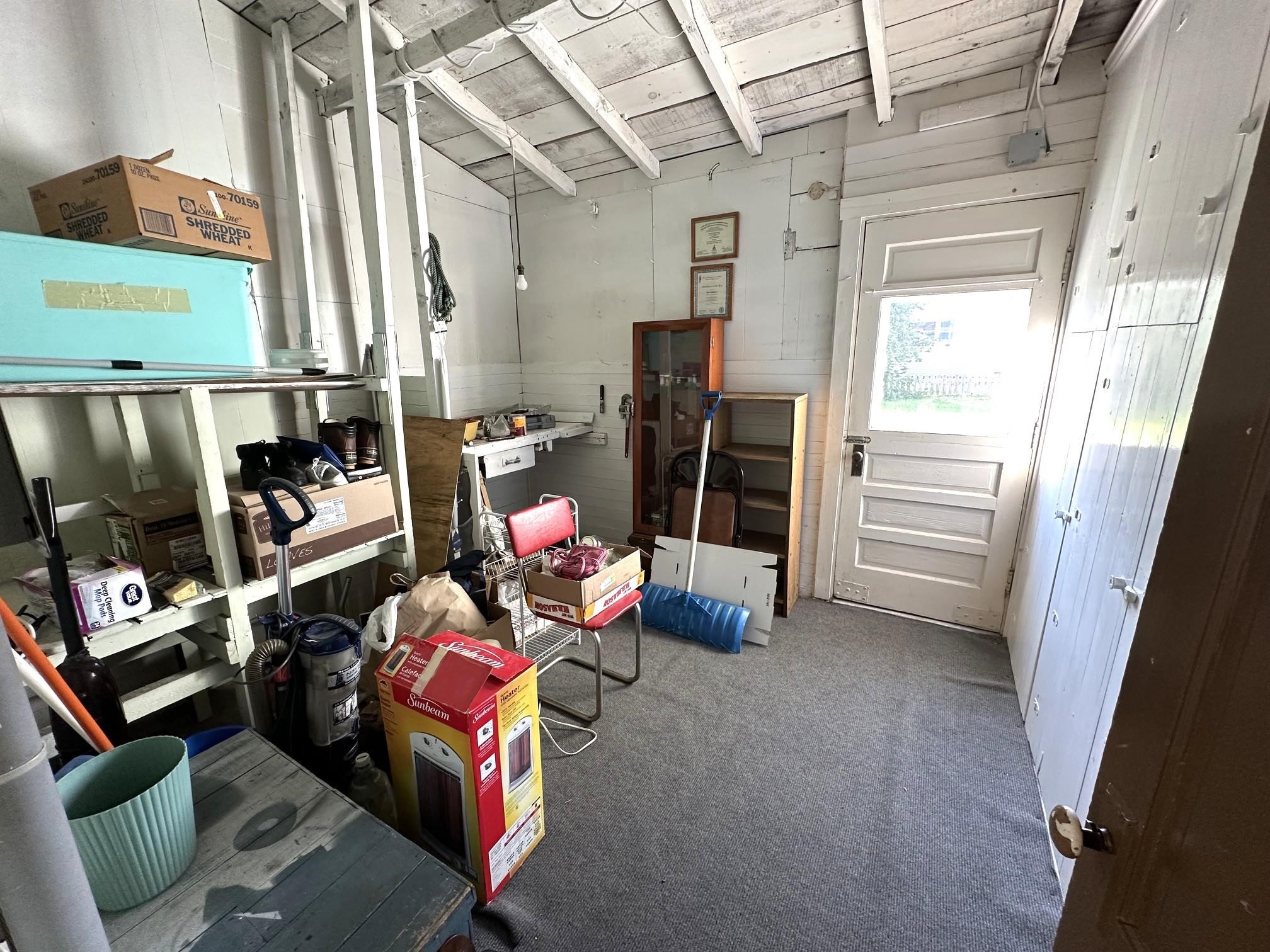 87 Pine Street Property Photo 25