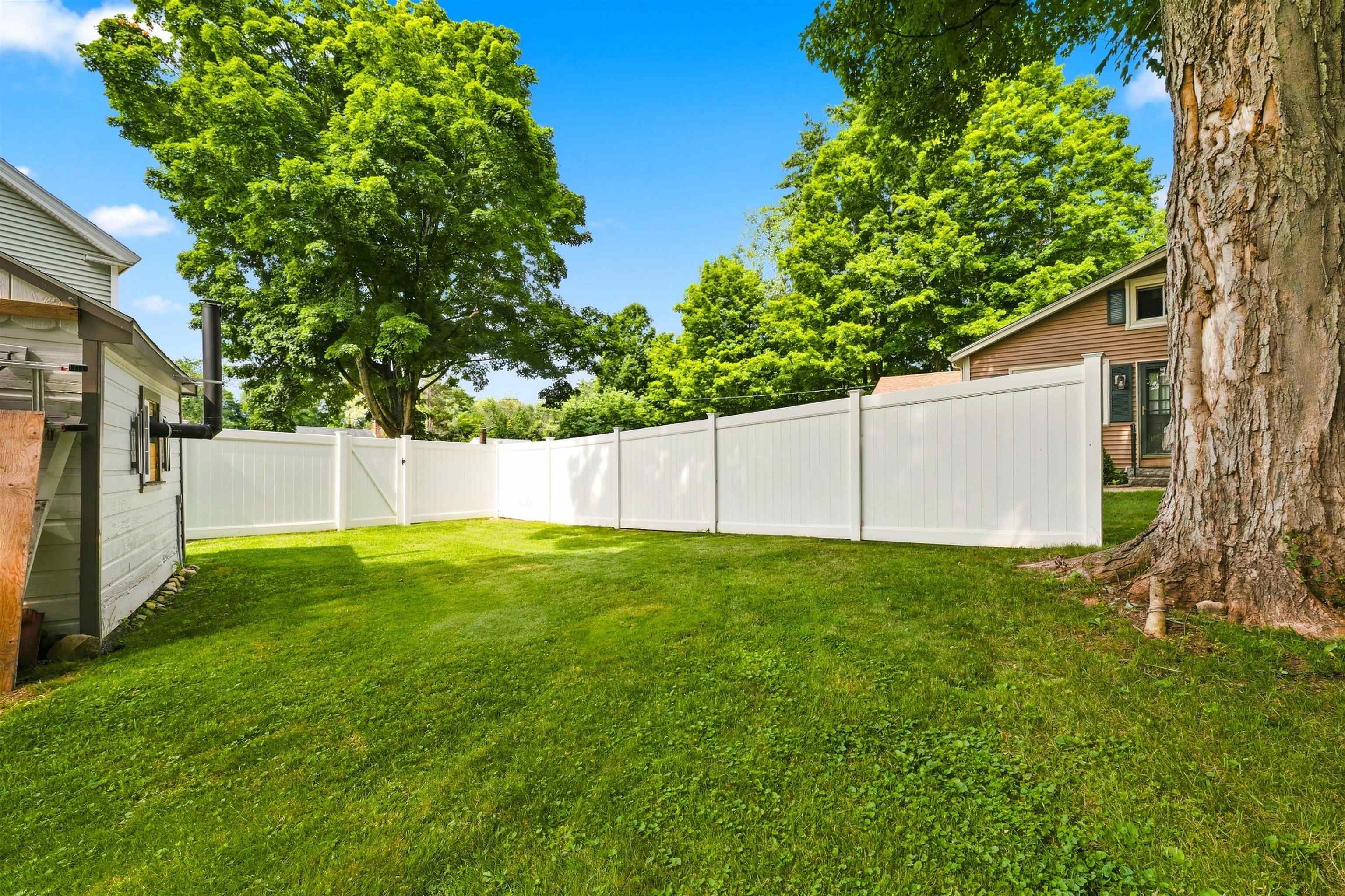 3 Stanwood Avenue Property Photo 33
