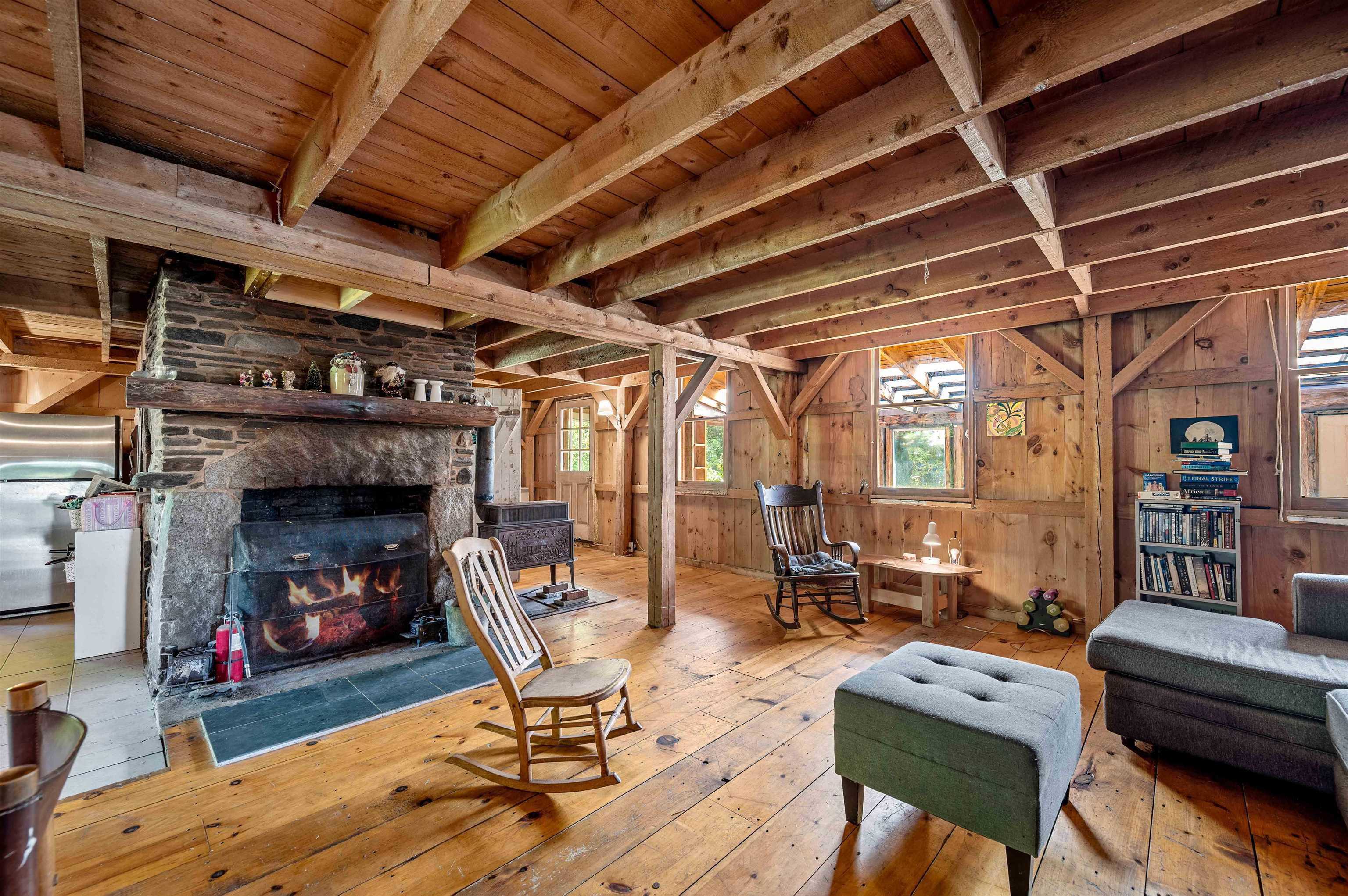 31 Thistle Hill Road Property Photo 15