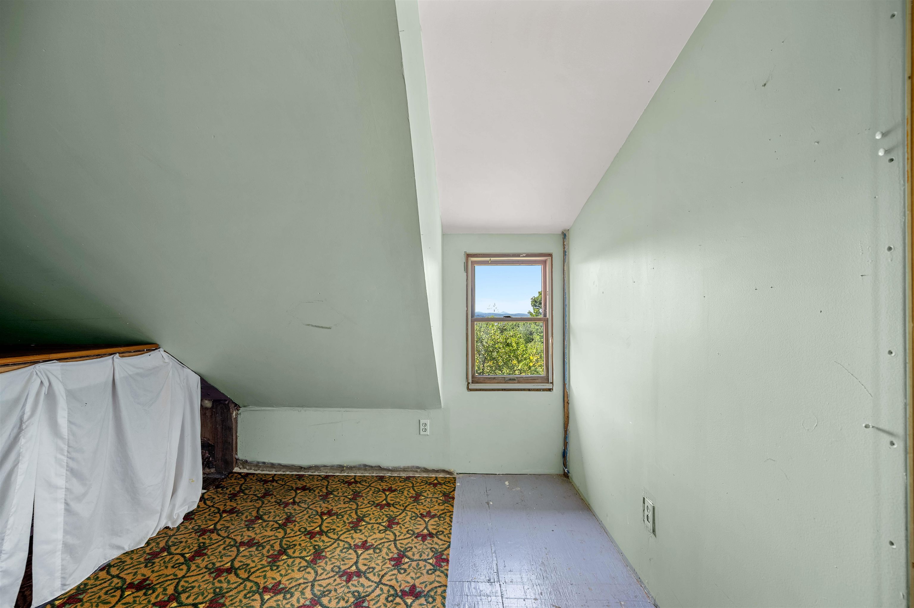 31 Thistle Hill Road Property Photo 37