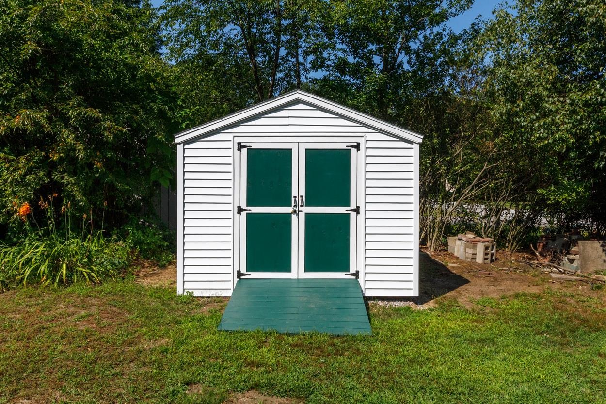 464 Boston Post Road Property Photo 37