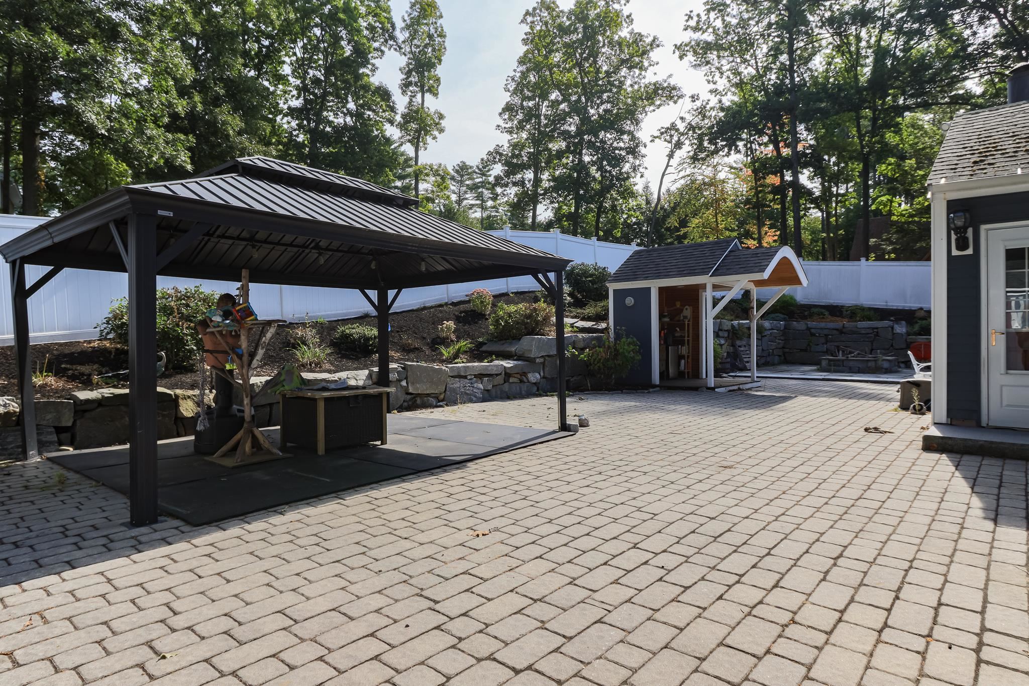 34 Blueberry Circle Property Photo 10