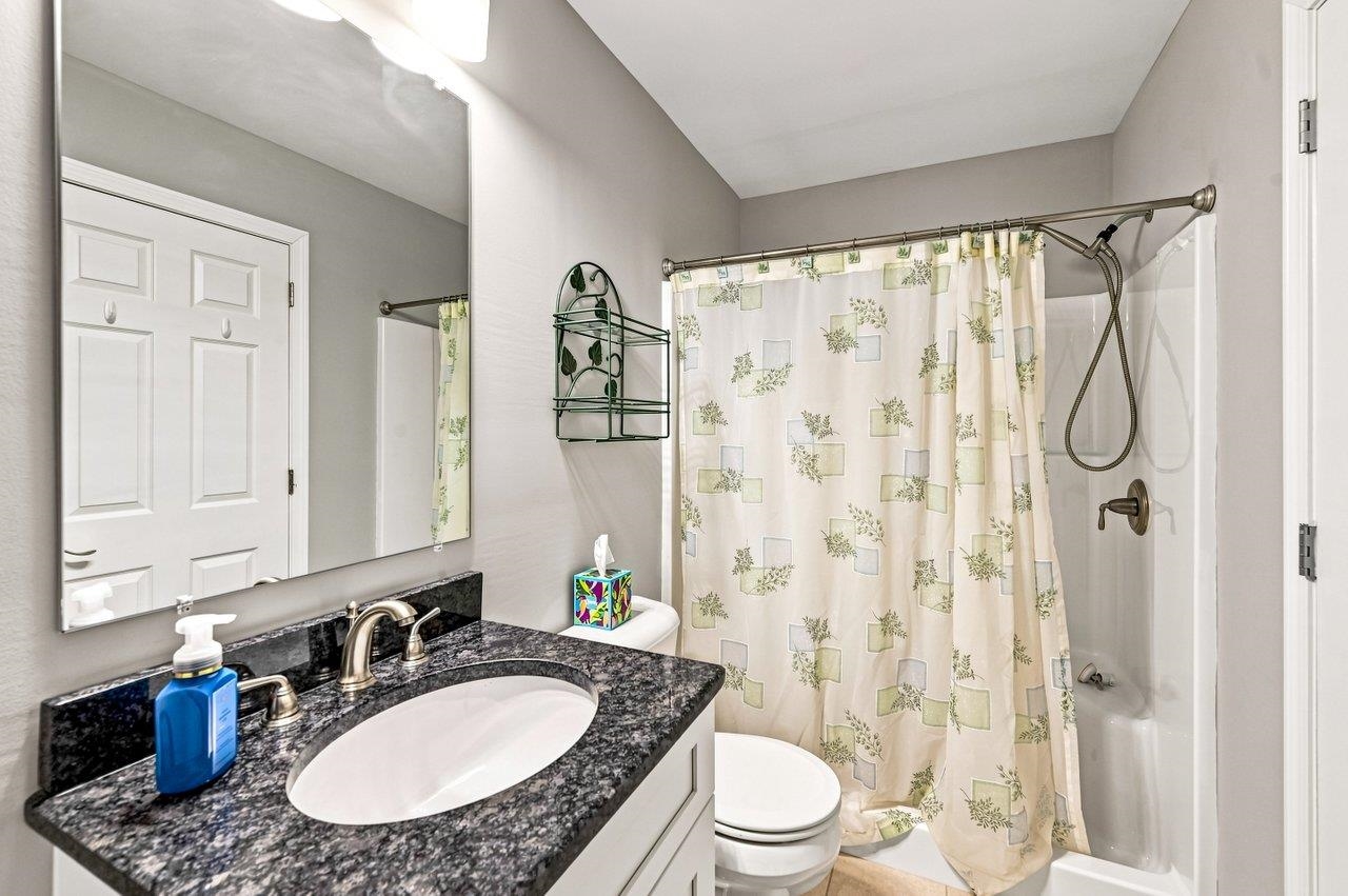 13 Bruins Lane Property Photo 30