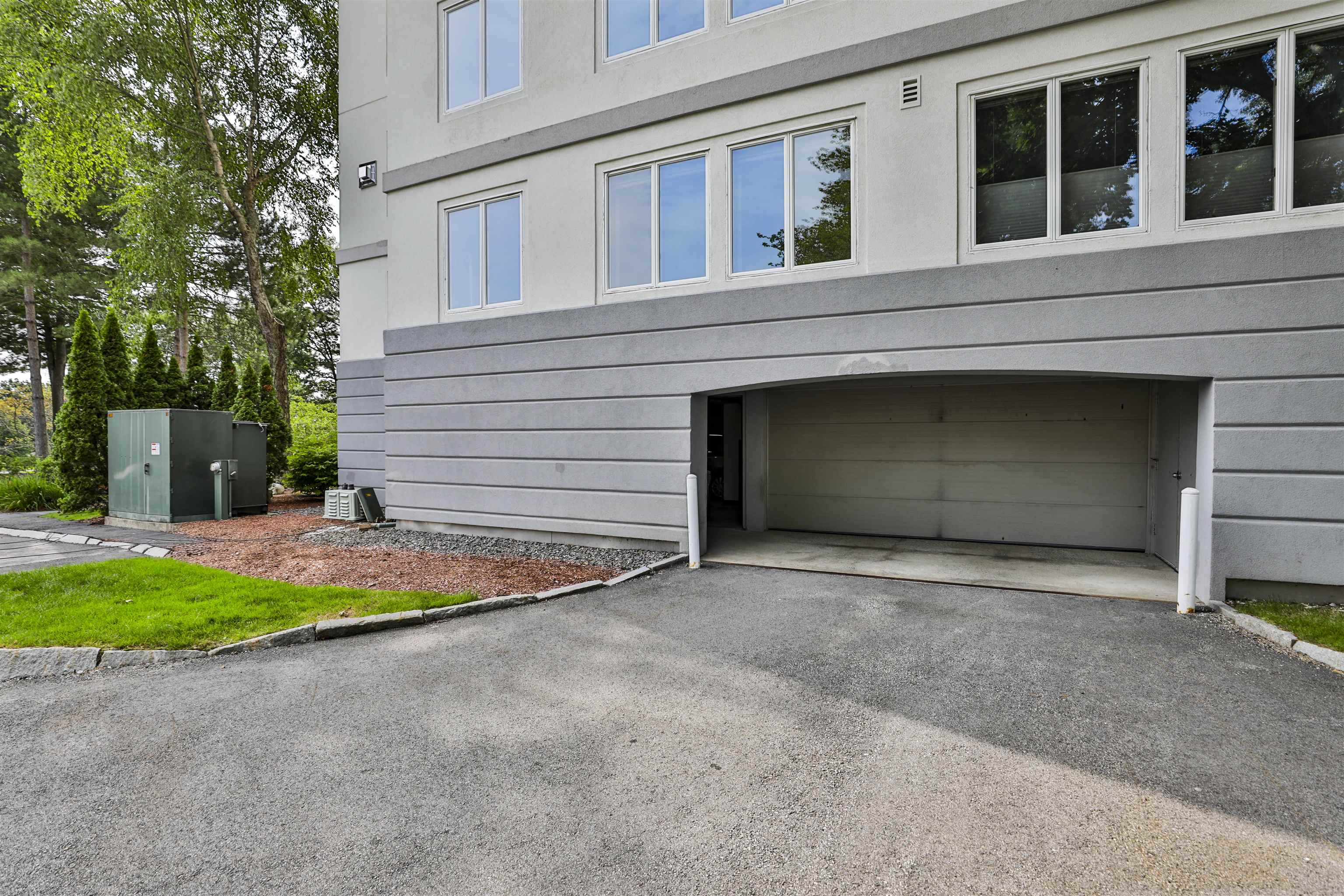 10 Mt Laurels Drive Property Photo 24