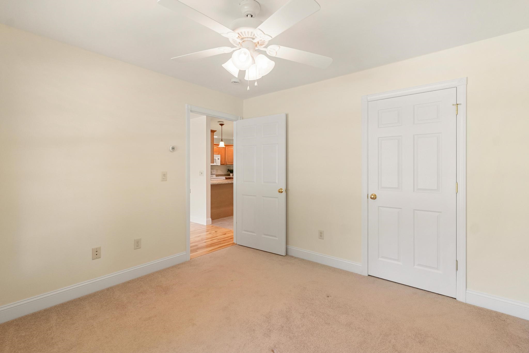 932 Franklin Park West Property Photo 28