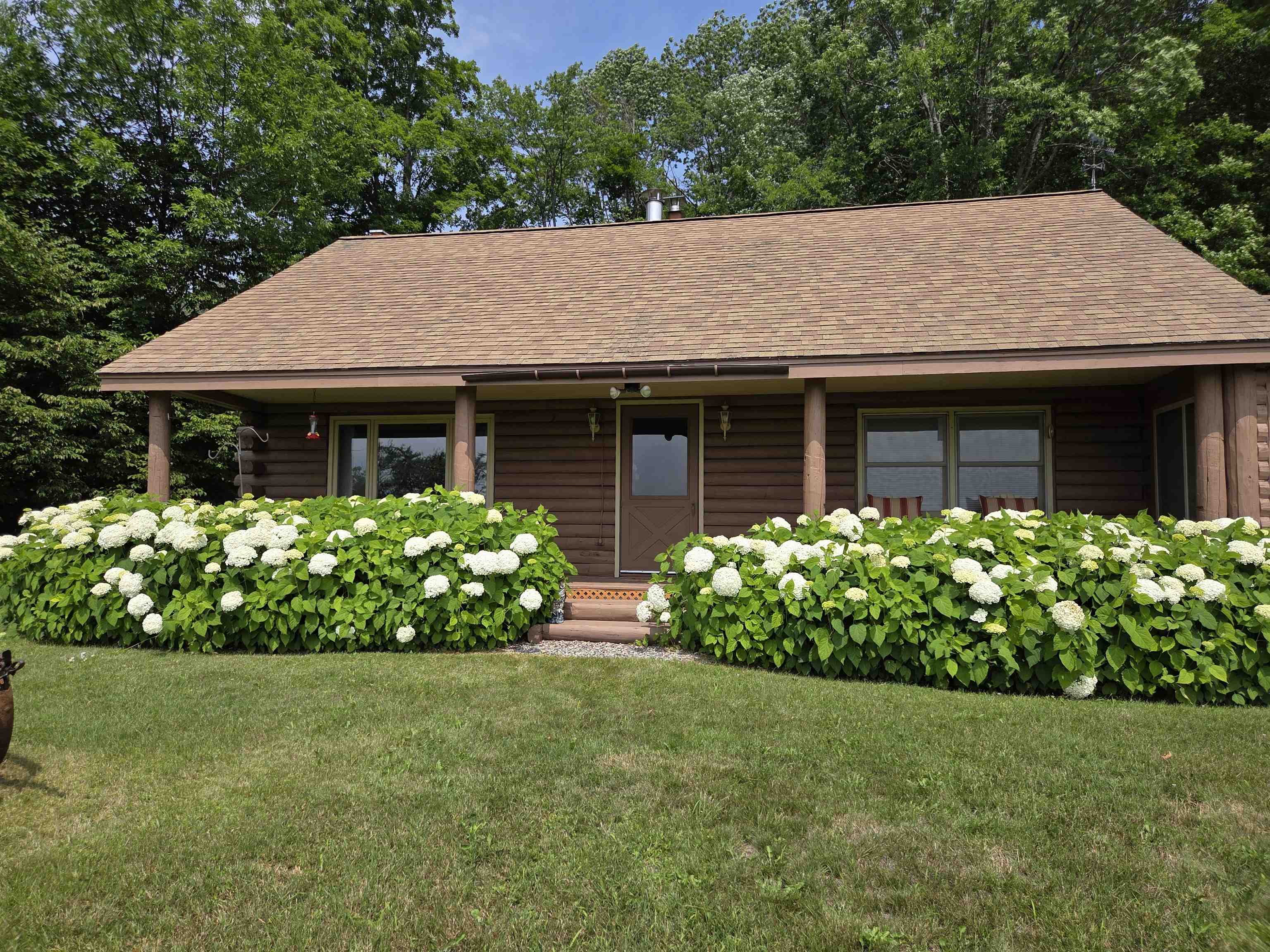 2155 Fellows Road Property Photo 1