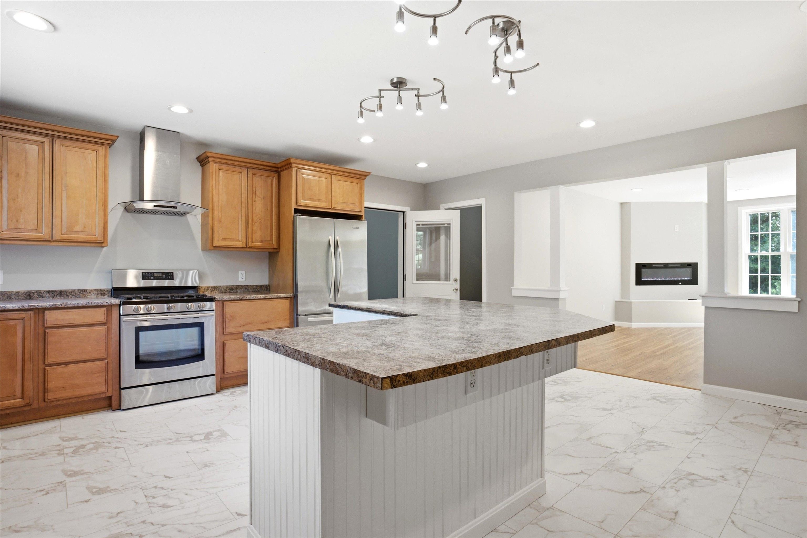 68 King Road Property Photo 15