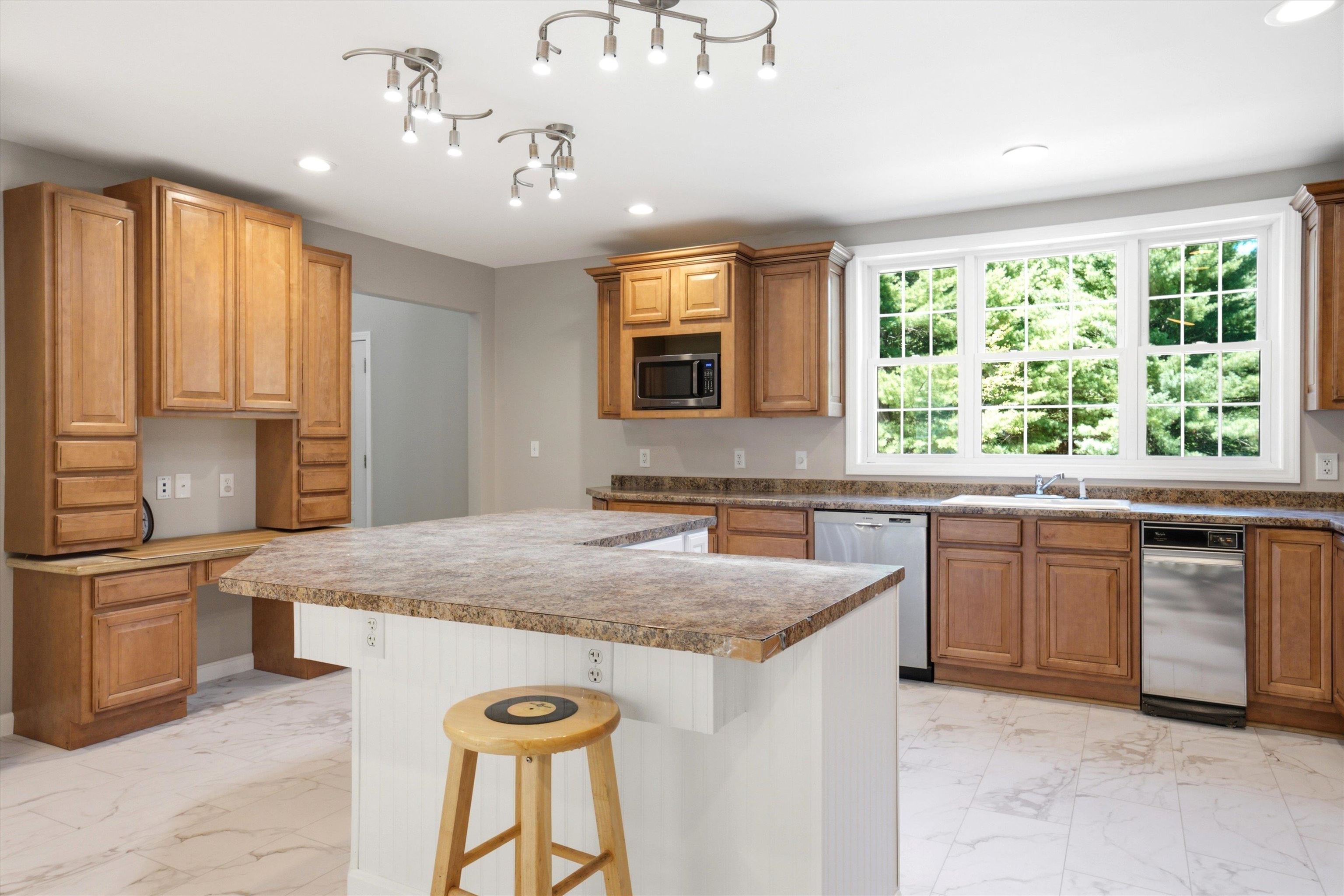 68 King Road Property Photo 16