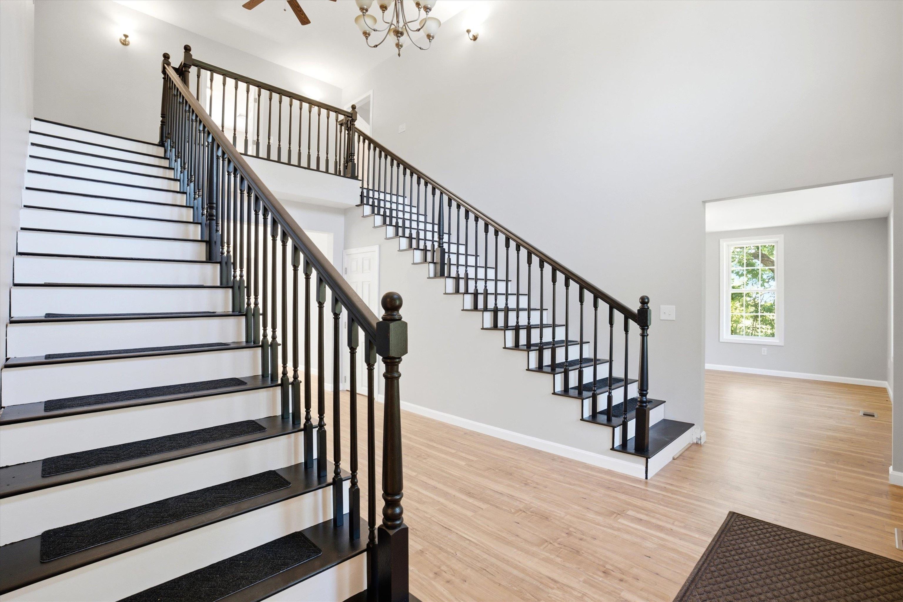 68 King Road Property Photo 18