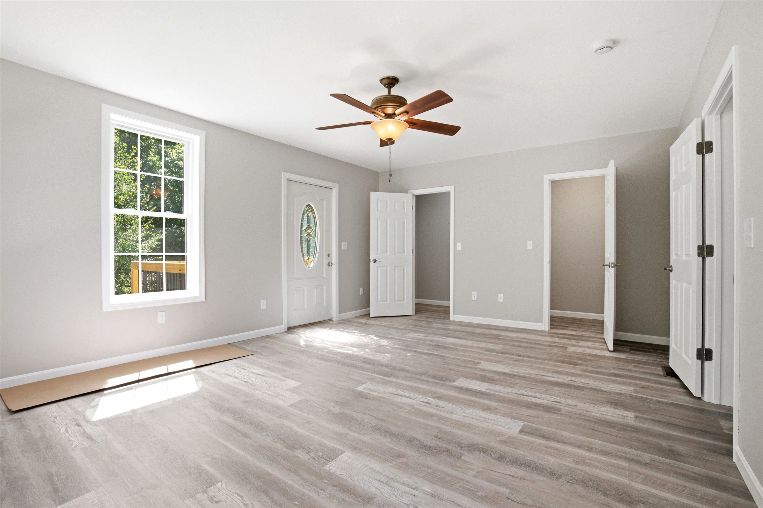 68 King Road Property Photo 33