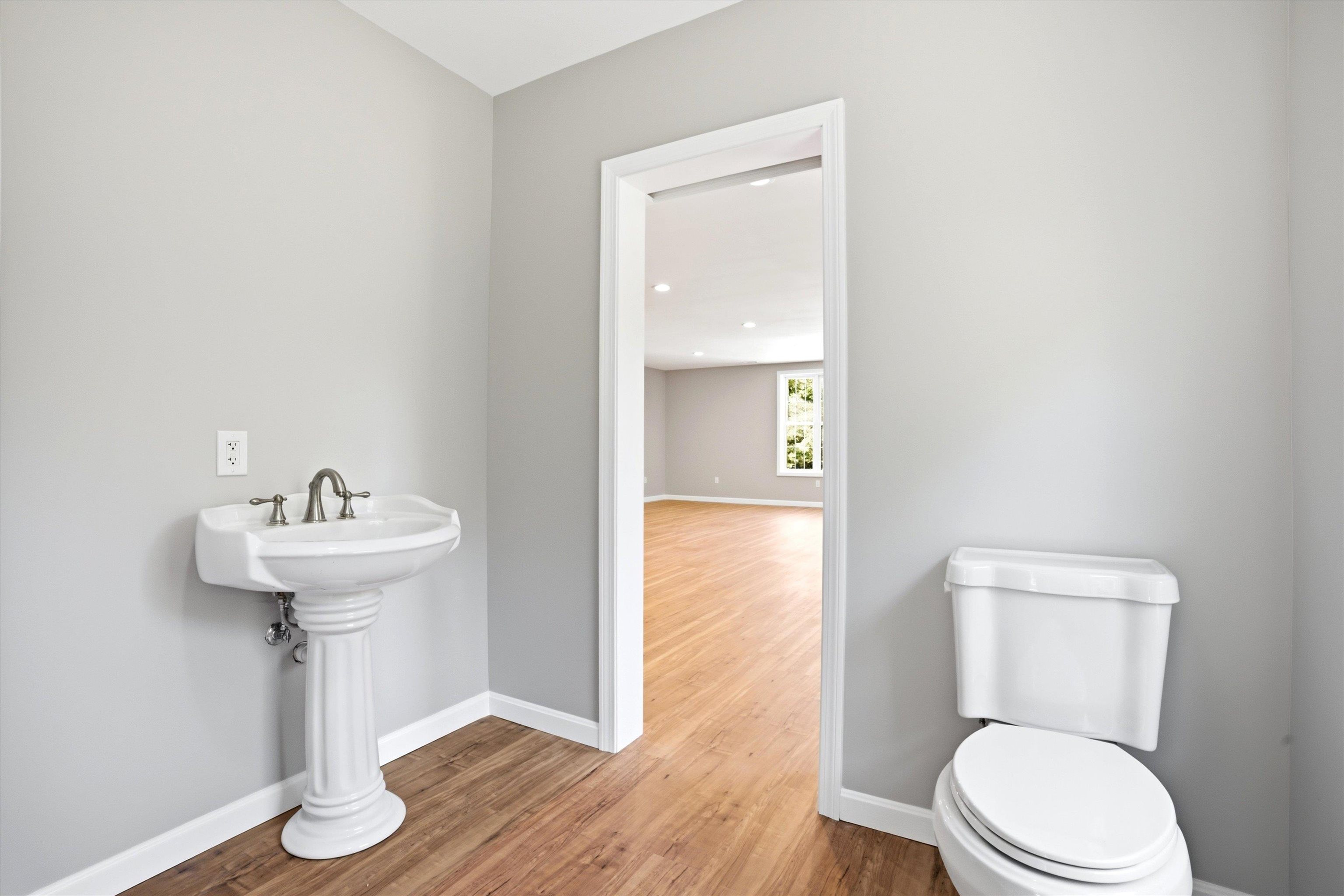 68 King Road Property Photo 34