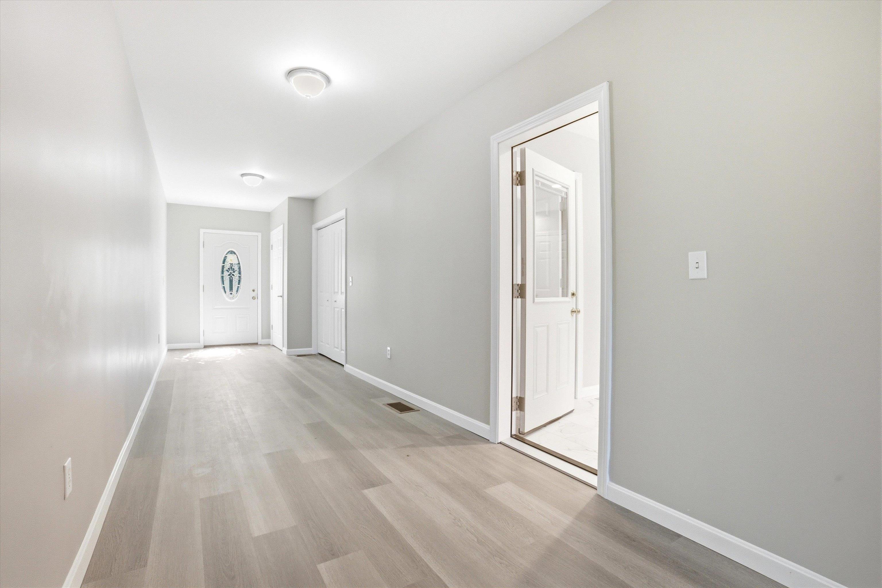 68 King Road Property Photo 8