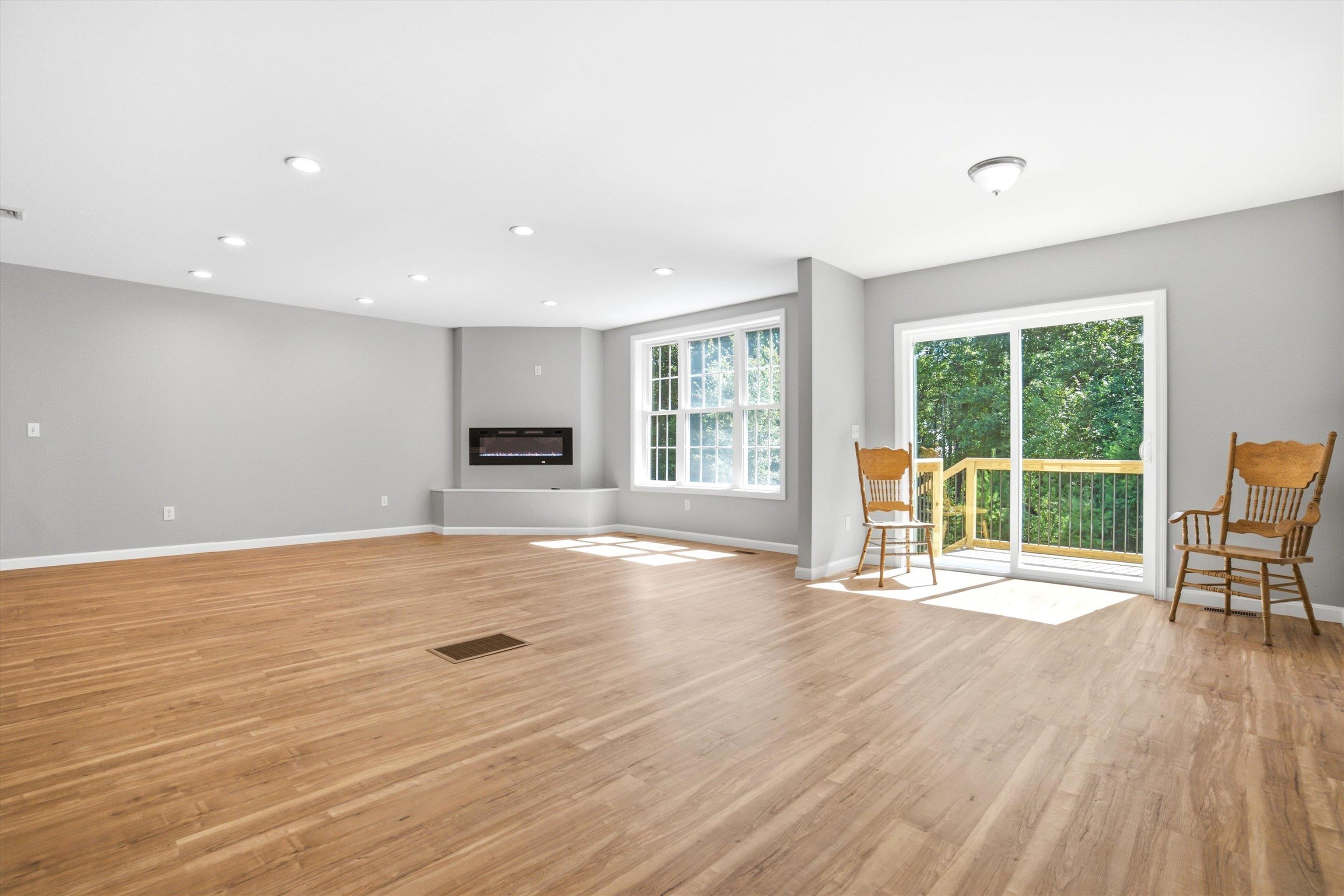 68 King Road Property Photo 10