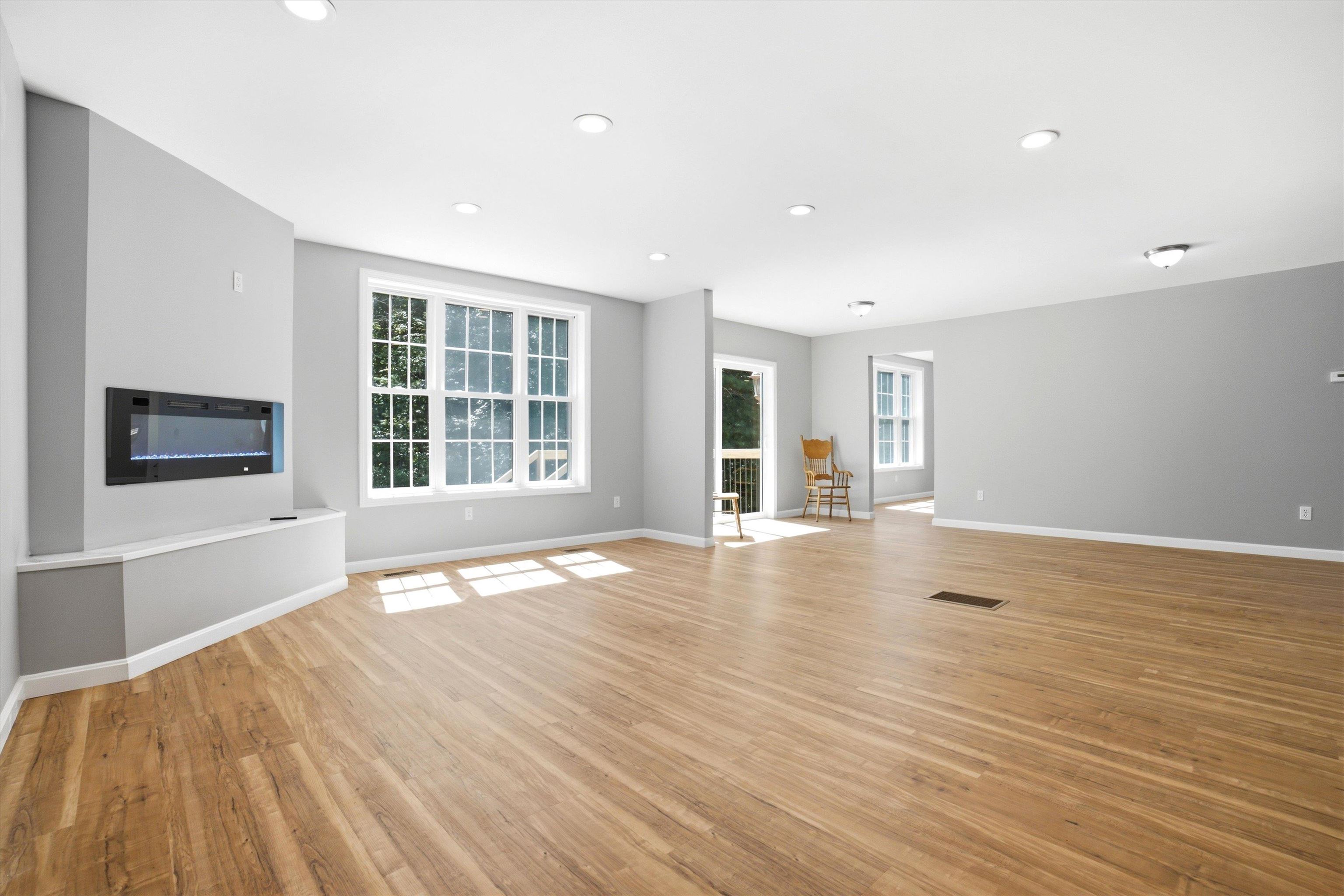 68 King Road Property Photo 11