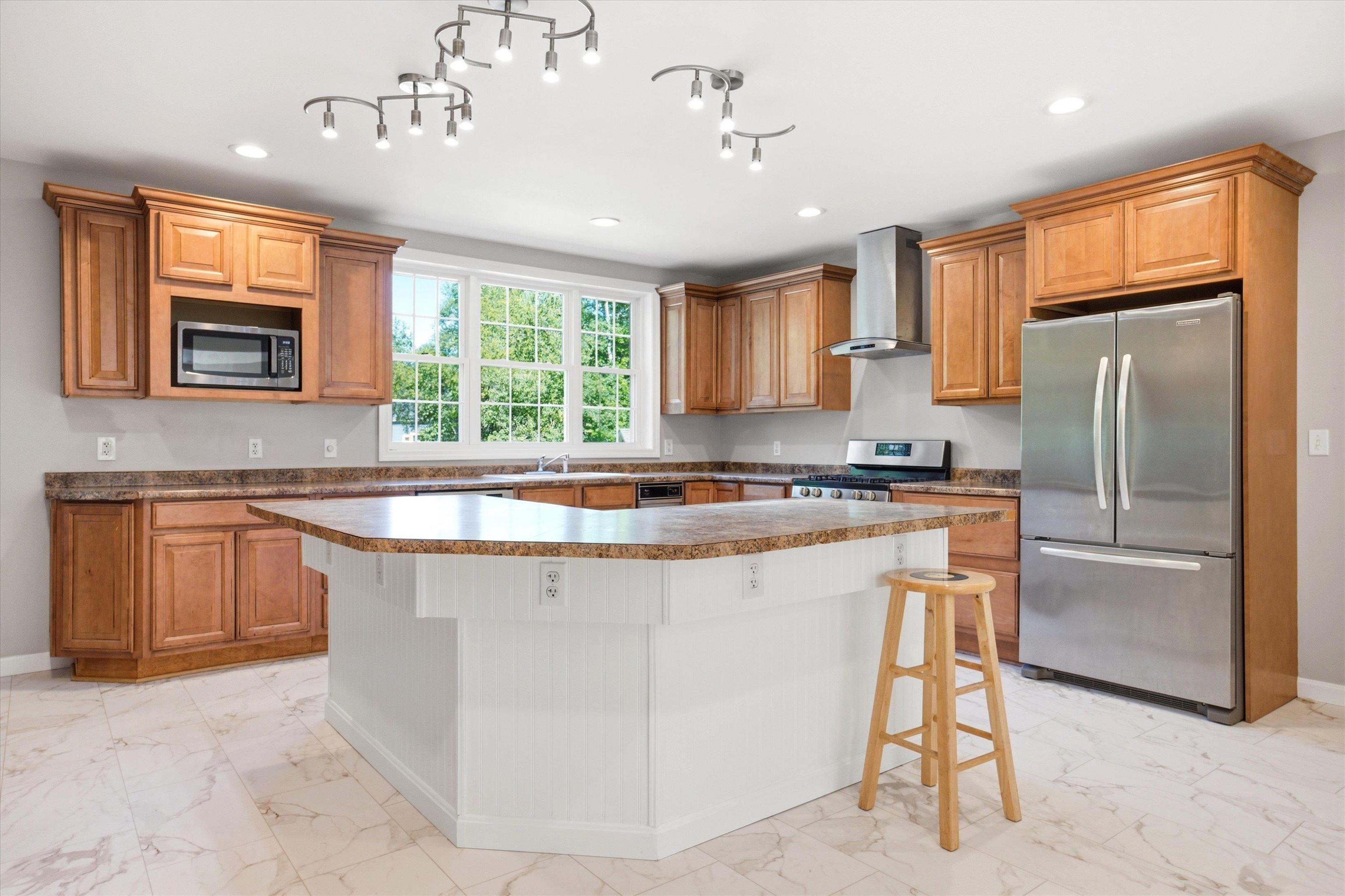 68 King Road Property Photo 17