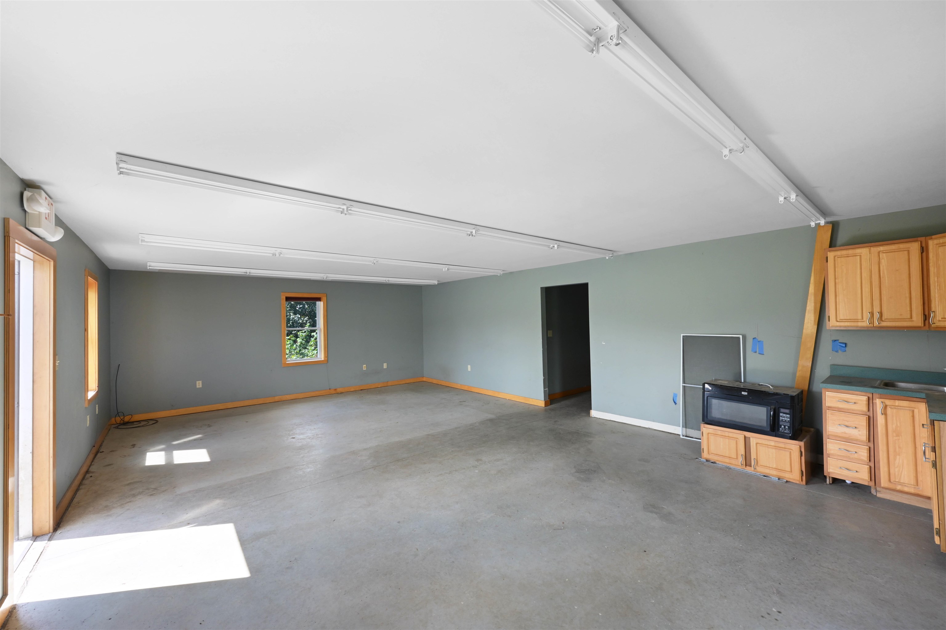 100 Cherry Tree Hill Lane Property Photo 3