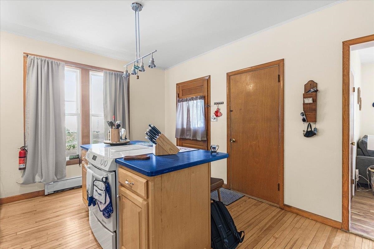18 Eastern Avenue Property Photo 9