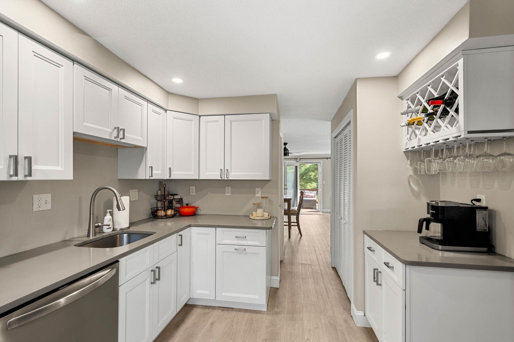 1 Aspen Lane Property Photo 5