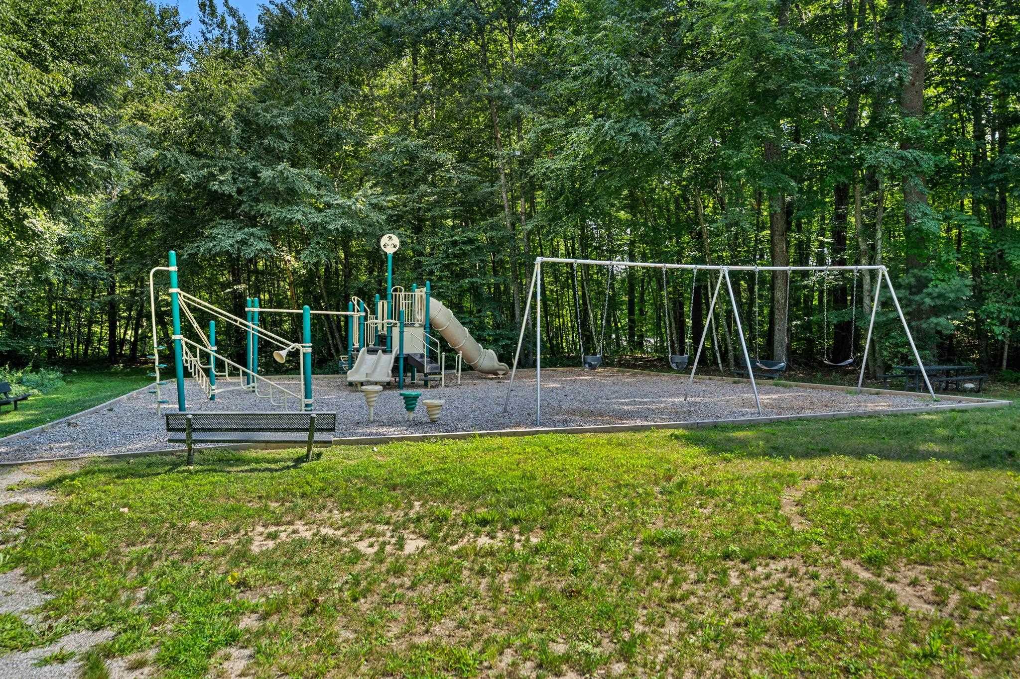 1 Aspen Lane Property Photo 24