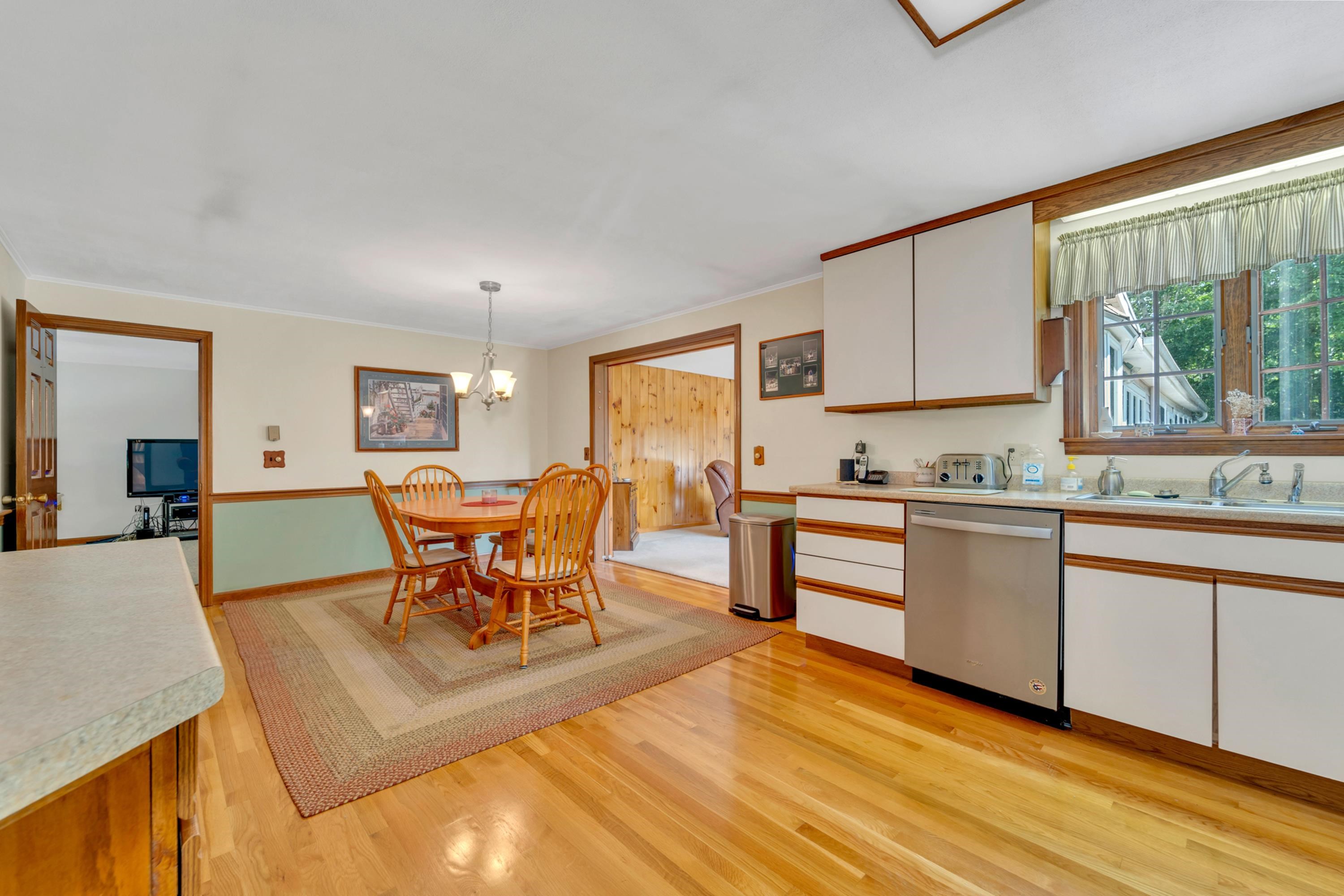 77 Hancock Street Property Photo 14