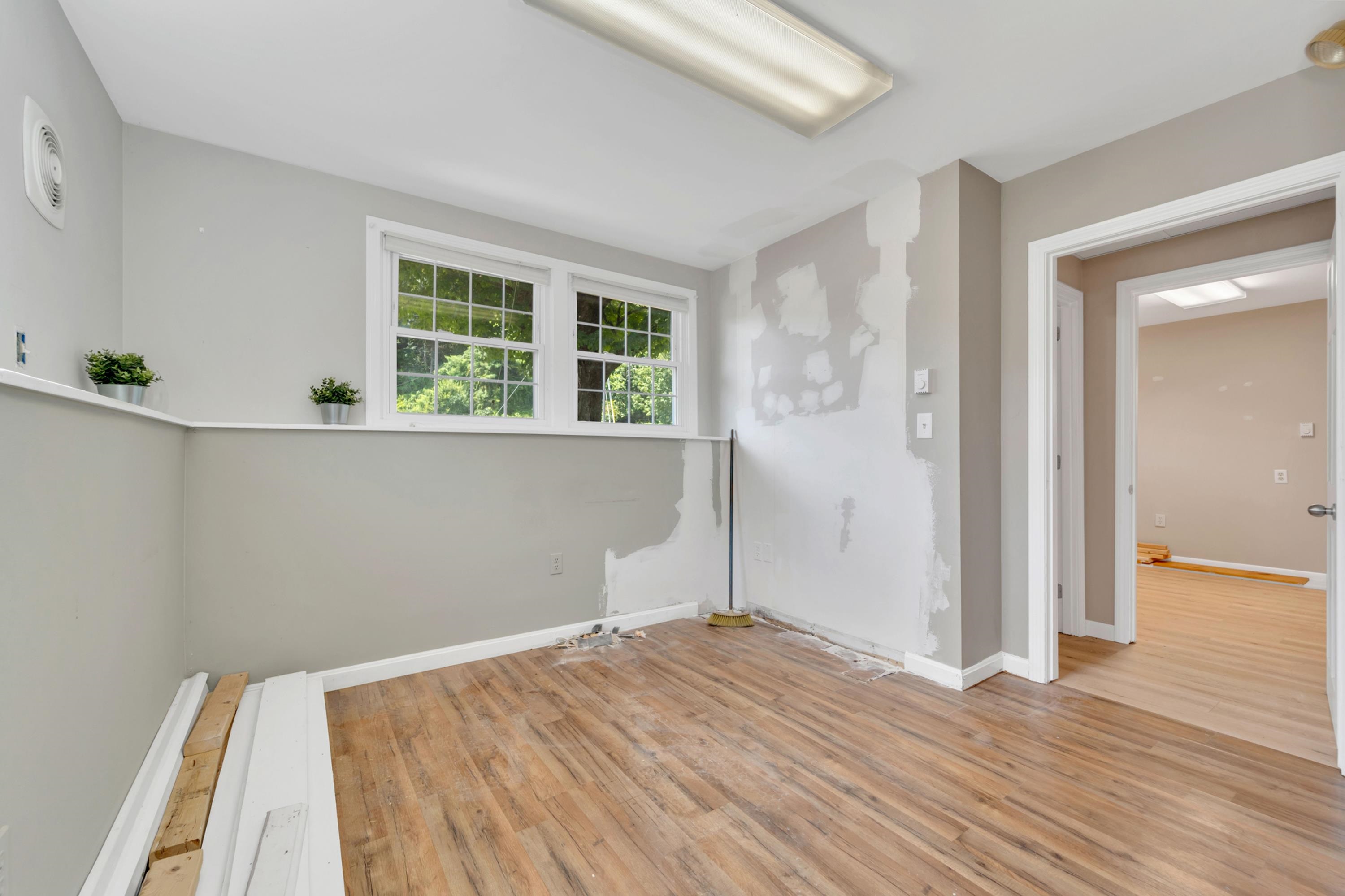 77 Hancock Street Property Photo 47