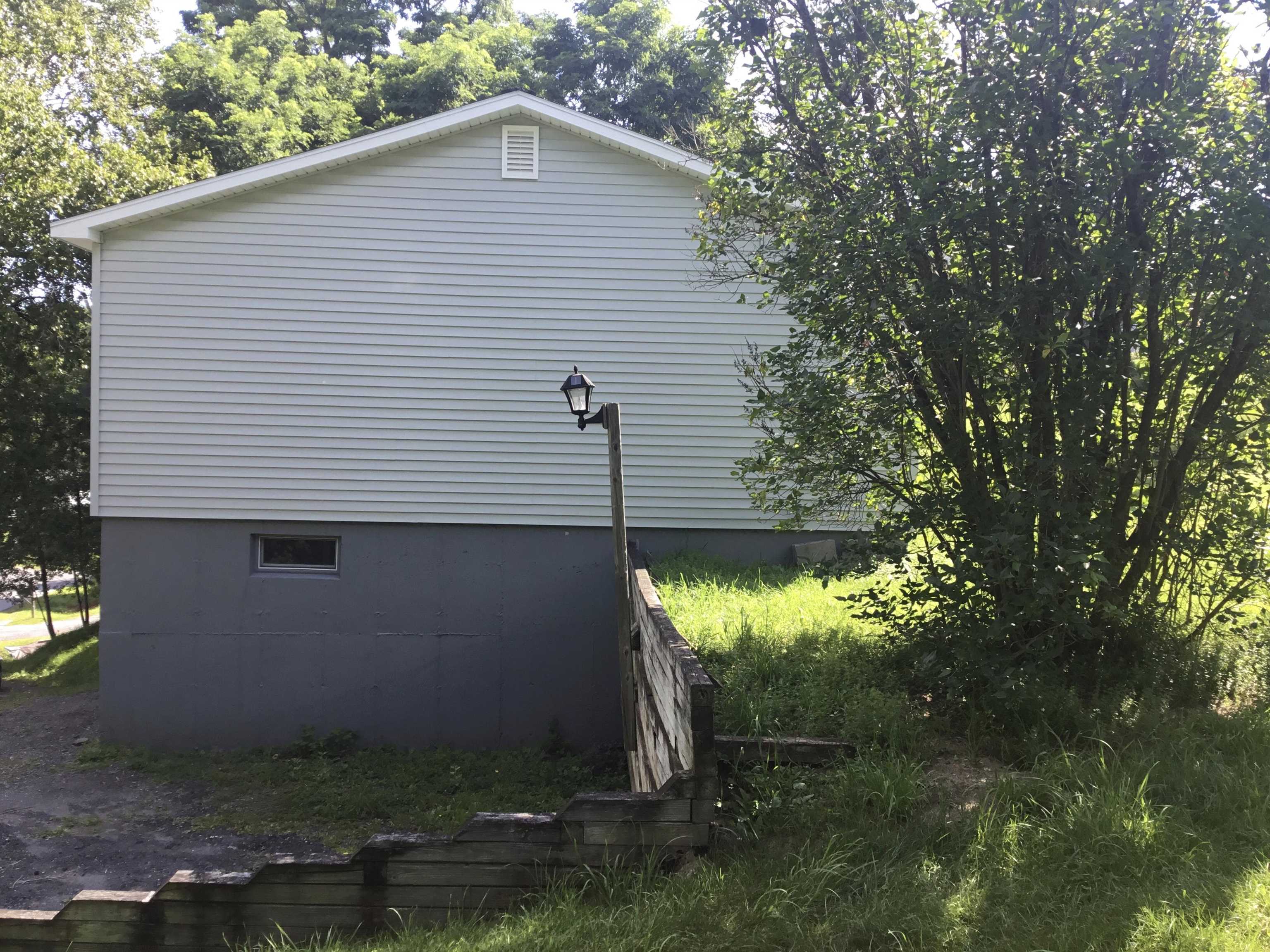 7 Silver Circle Property Photo 6