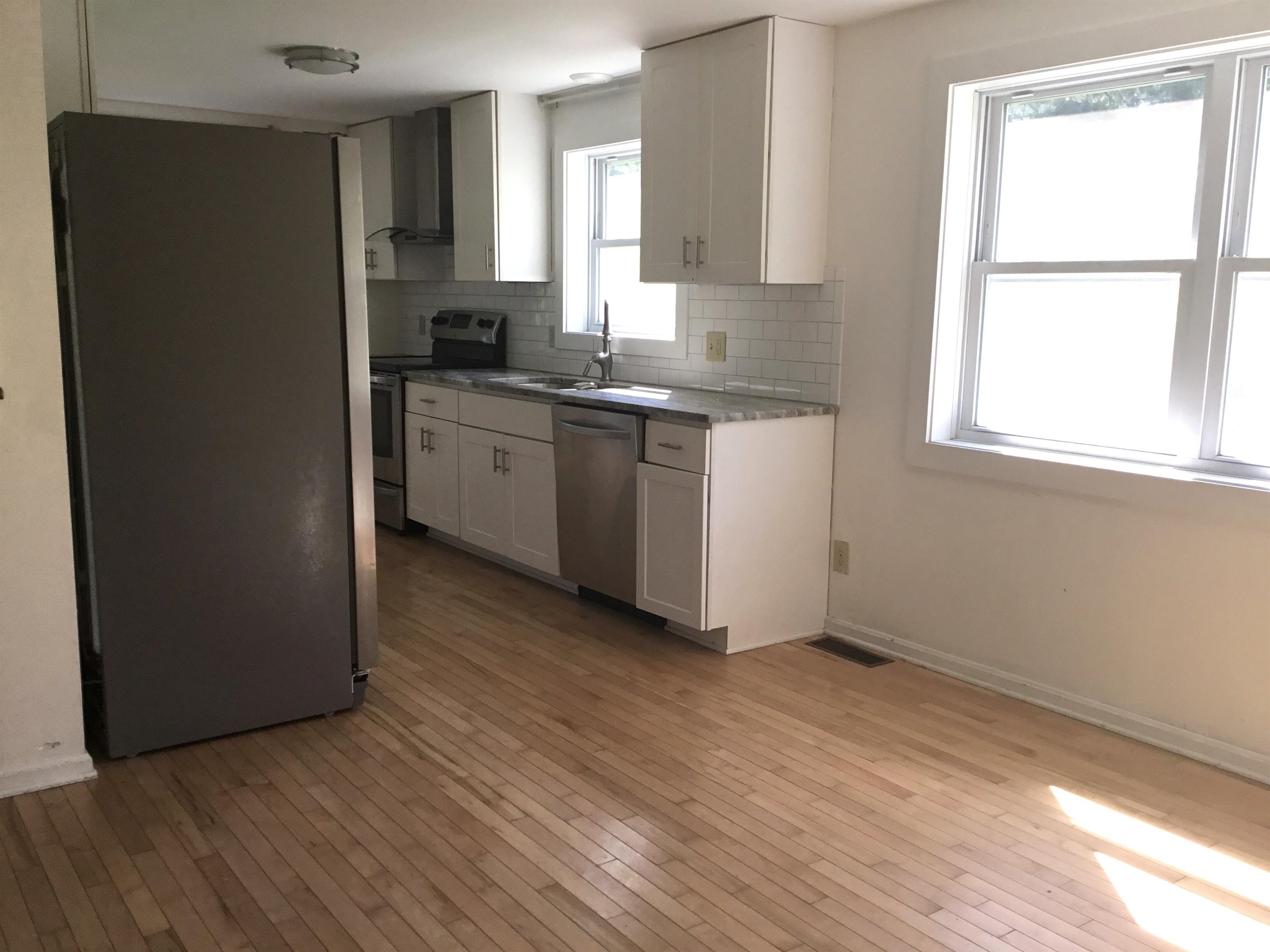 7 Silver Circle Property Photo 9