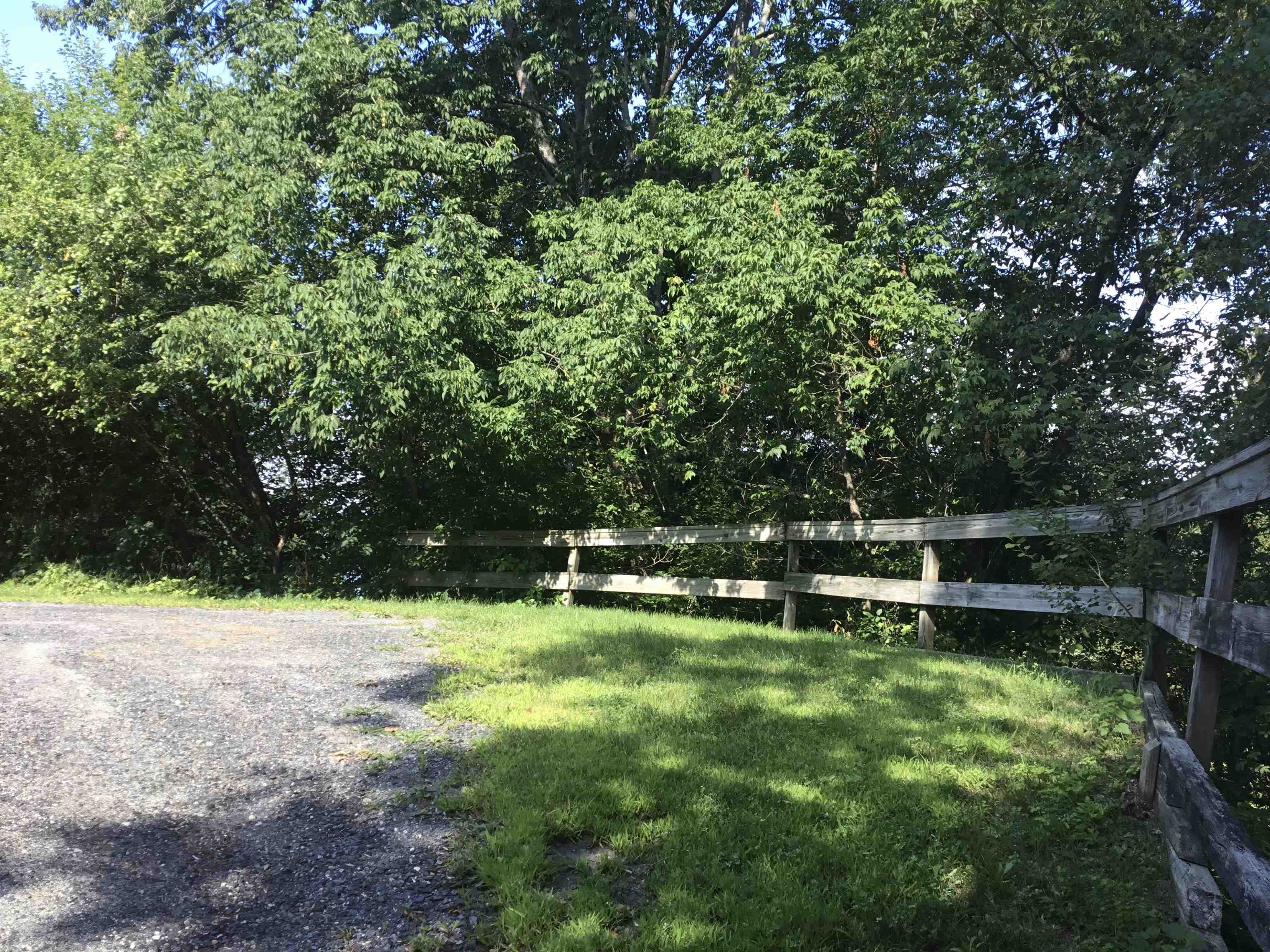 7 Silver Circle Property Photo 33