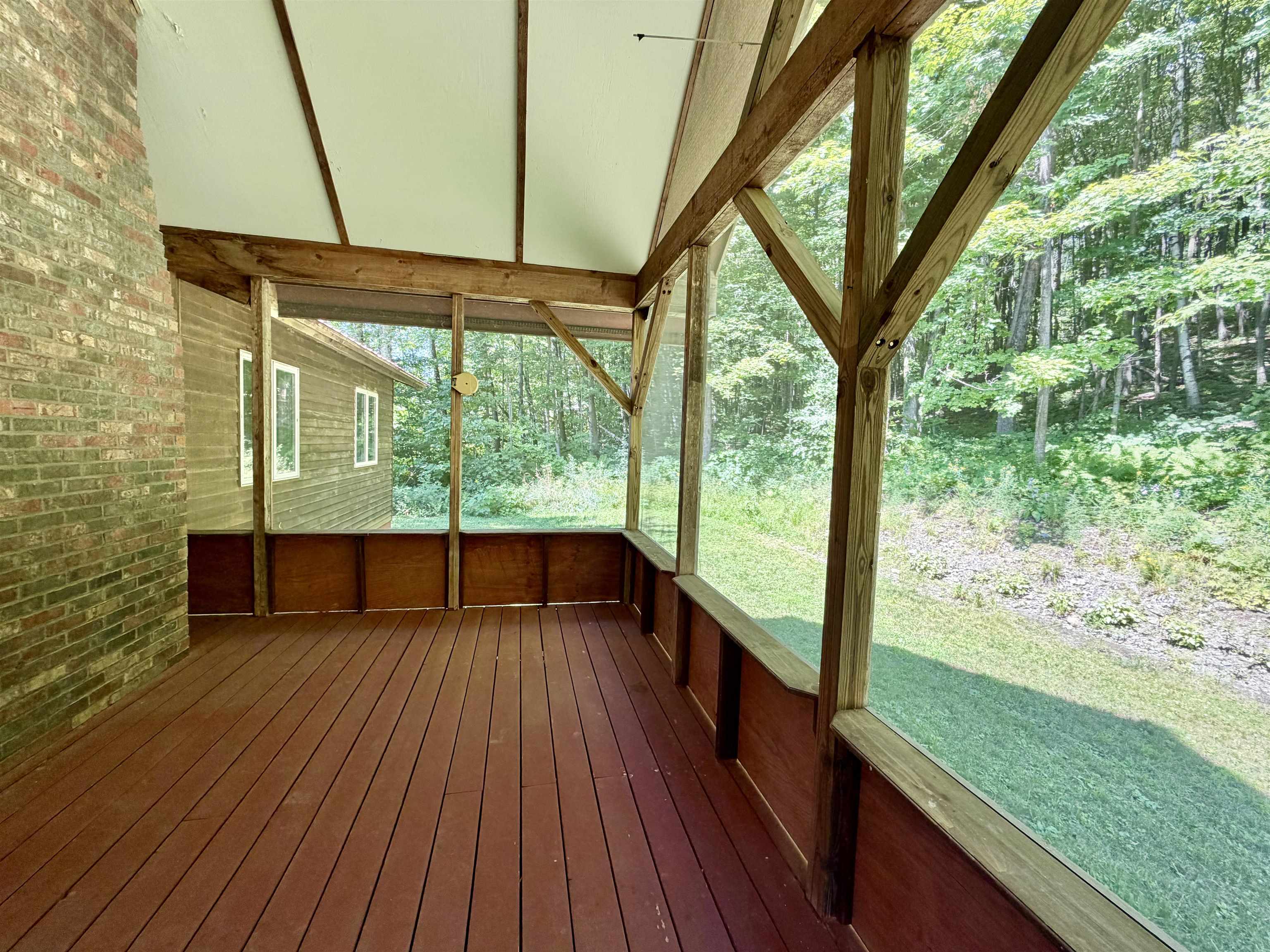 268 Mayotte Road Property Photo 11