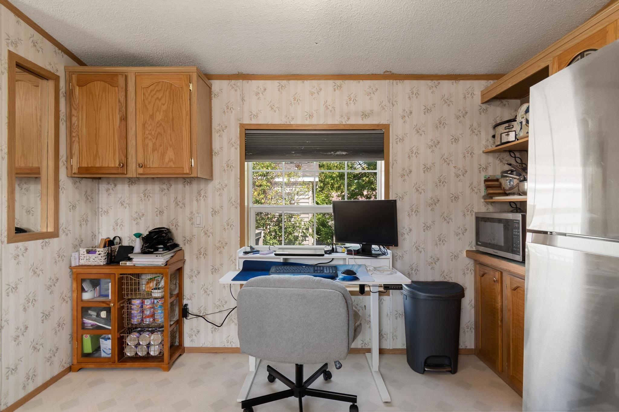 80 Second Street Property Photo 8