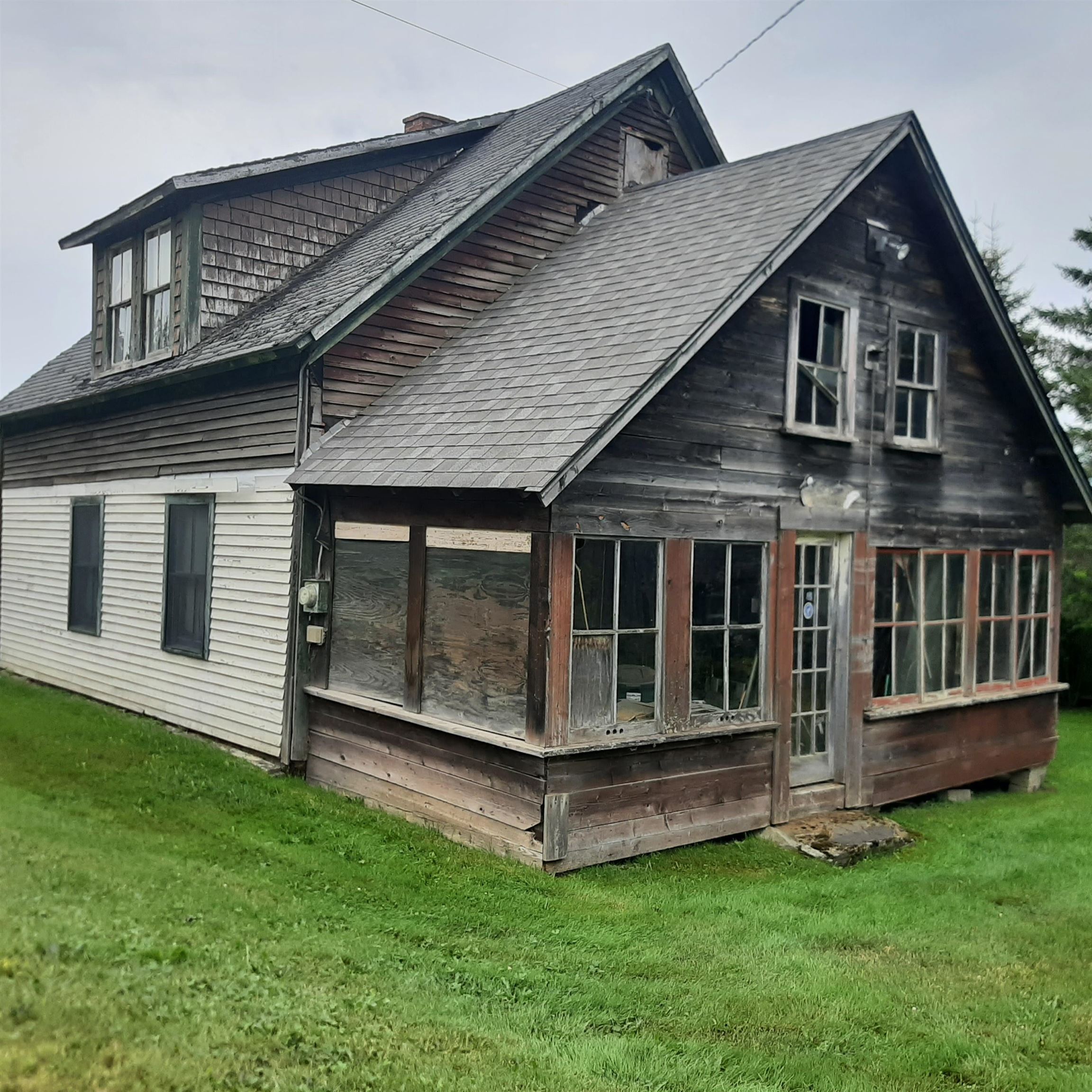 605 Hill Road Property Photo 8